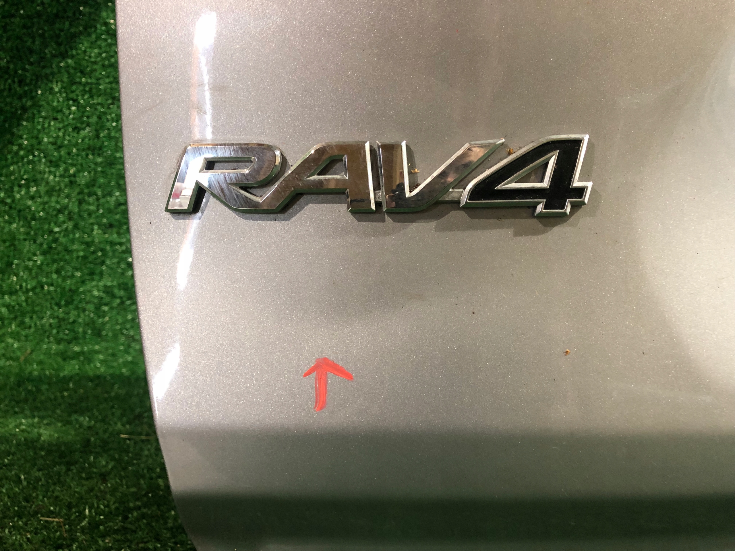 trunk door boot rear TOYOTA RAV4 V