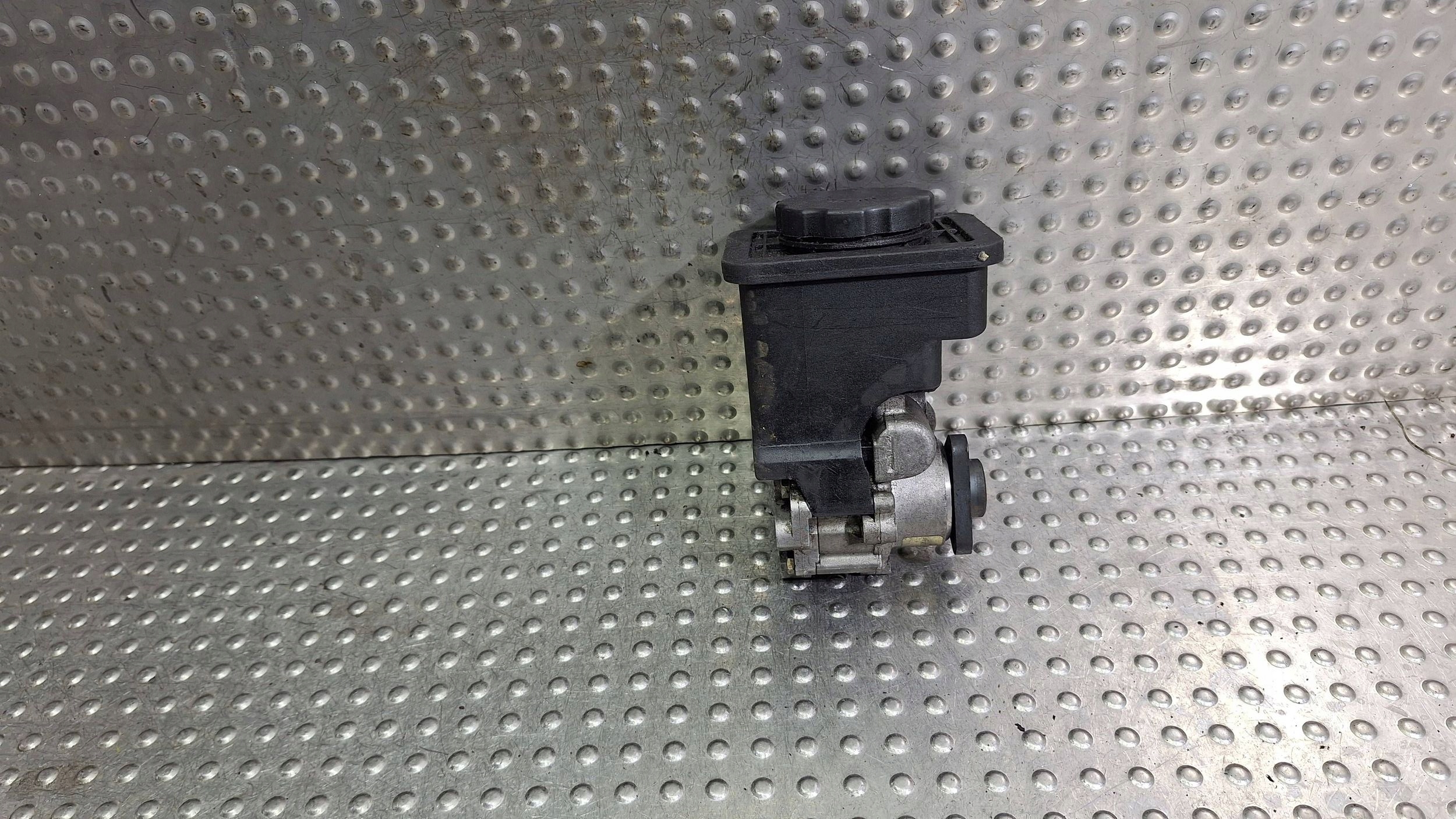 servo pump 1095155 7691900513 BMW E46 E39 X5 E53 2.5D 3.0D M47 M57