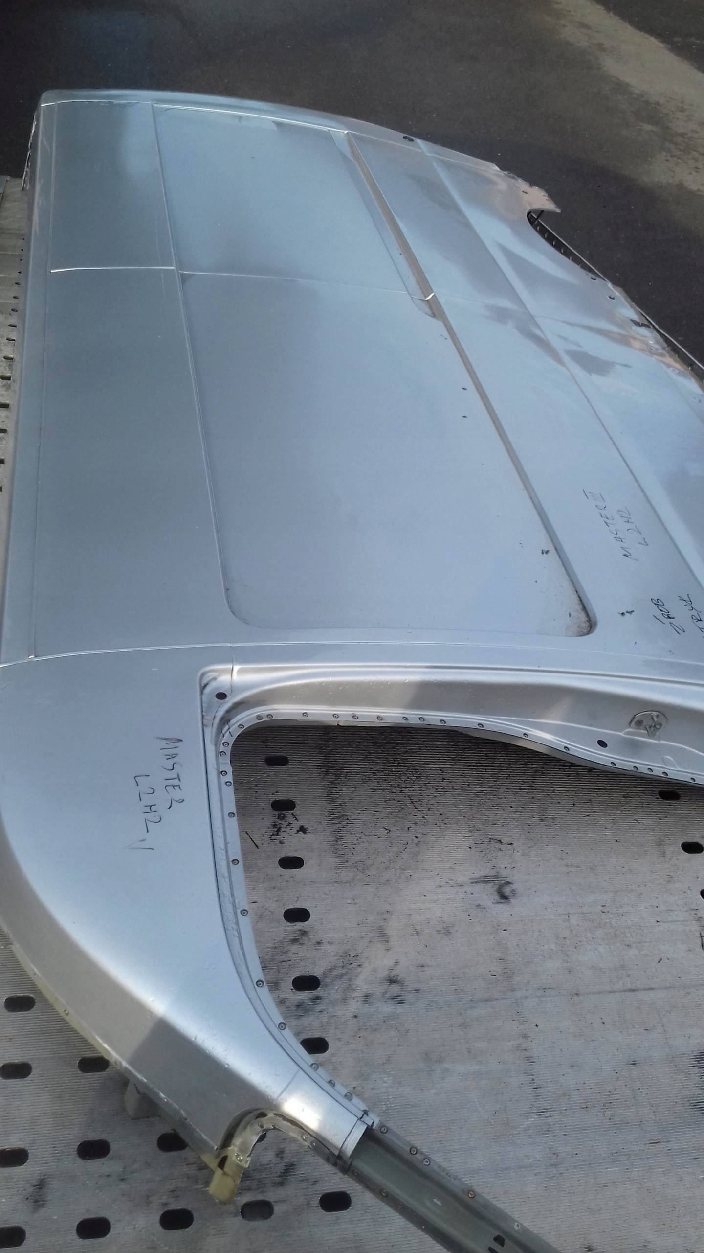 ĆWIARTKA BŁOTNIK BOK LEWY RENAULT MASTER III L2H2 Typ samochodu Samochody dostawcze Samochody osobowe