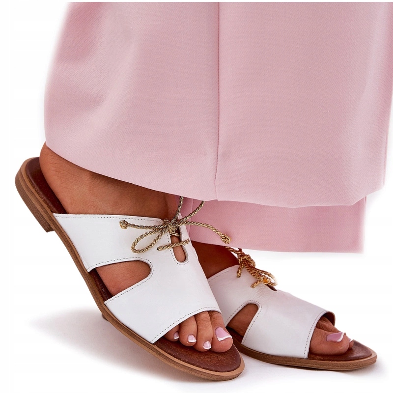 Dámské Kožené Nazouváky Na Plochém Podpatku Elegantní Zazoo 3022 Bílé 36