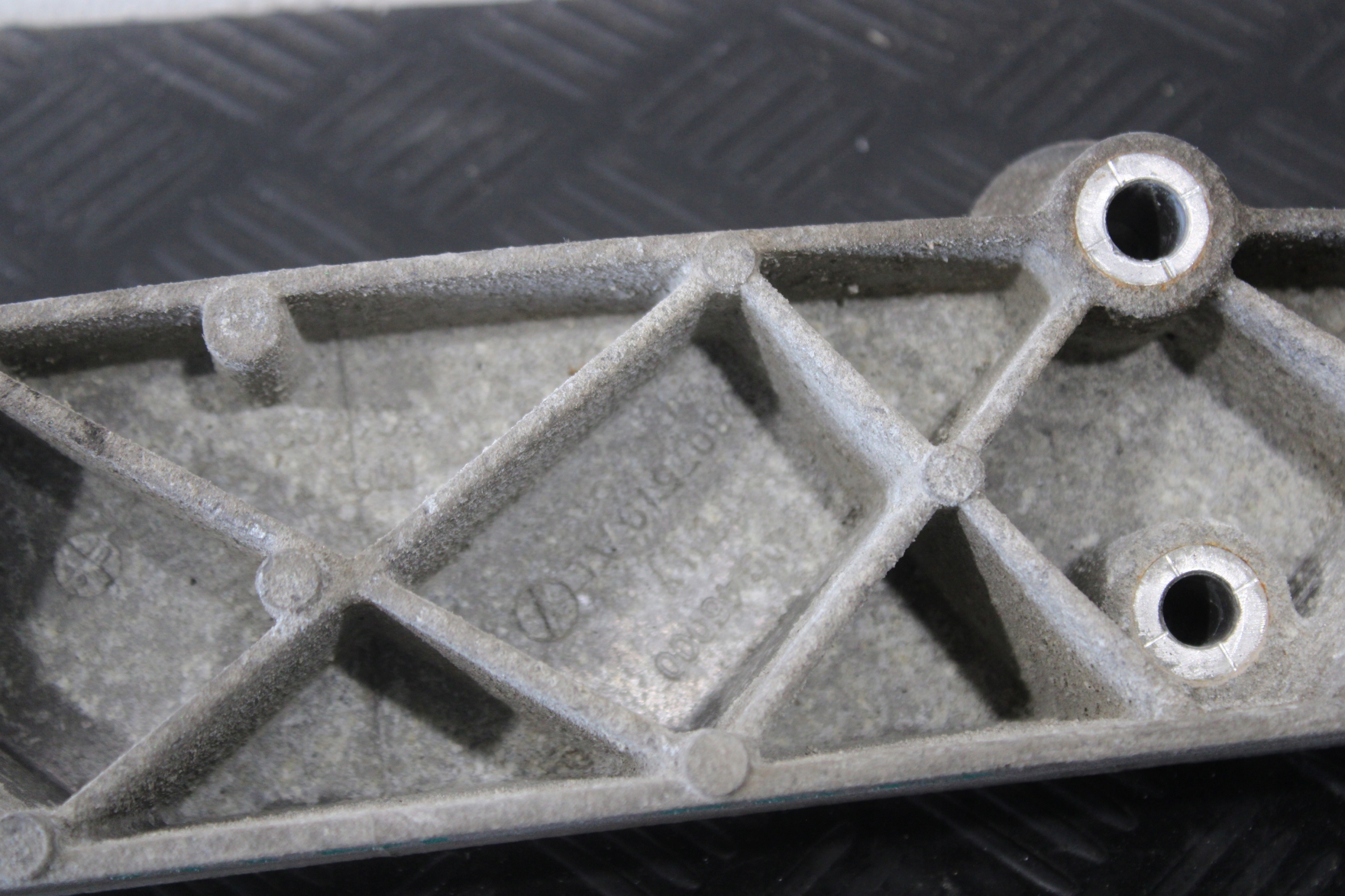 sider holder DYFRA MINI COUNTRYMAN R60