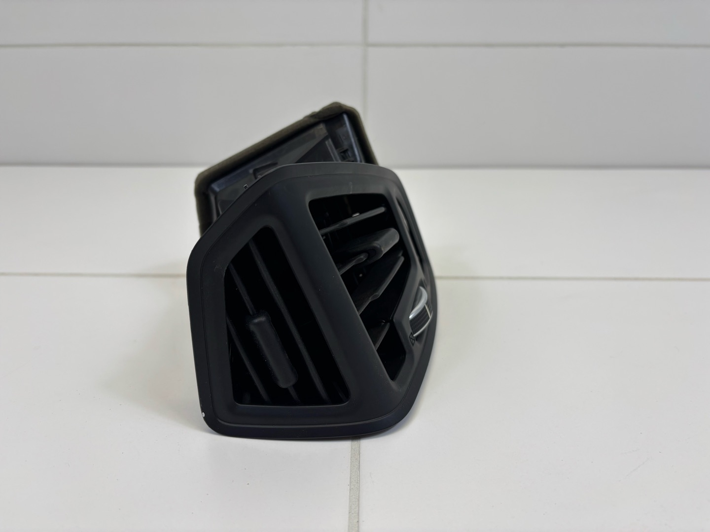grid air conditioning devices right side Ford Kuga 2 2016 3122517