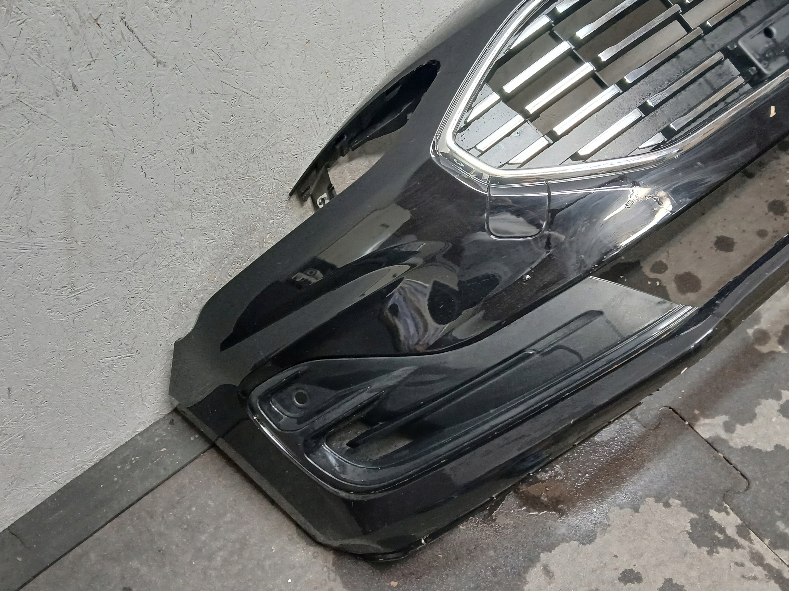 lökhárító eleje FORD FOCUS MK4 LIFT
