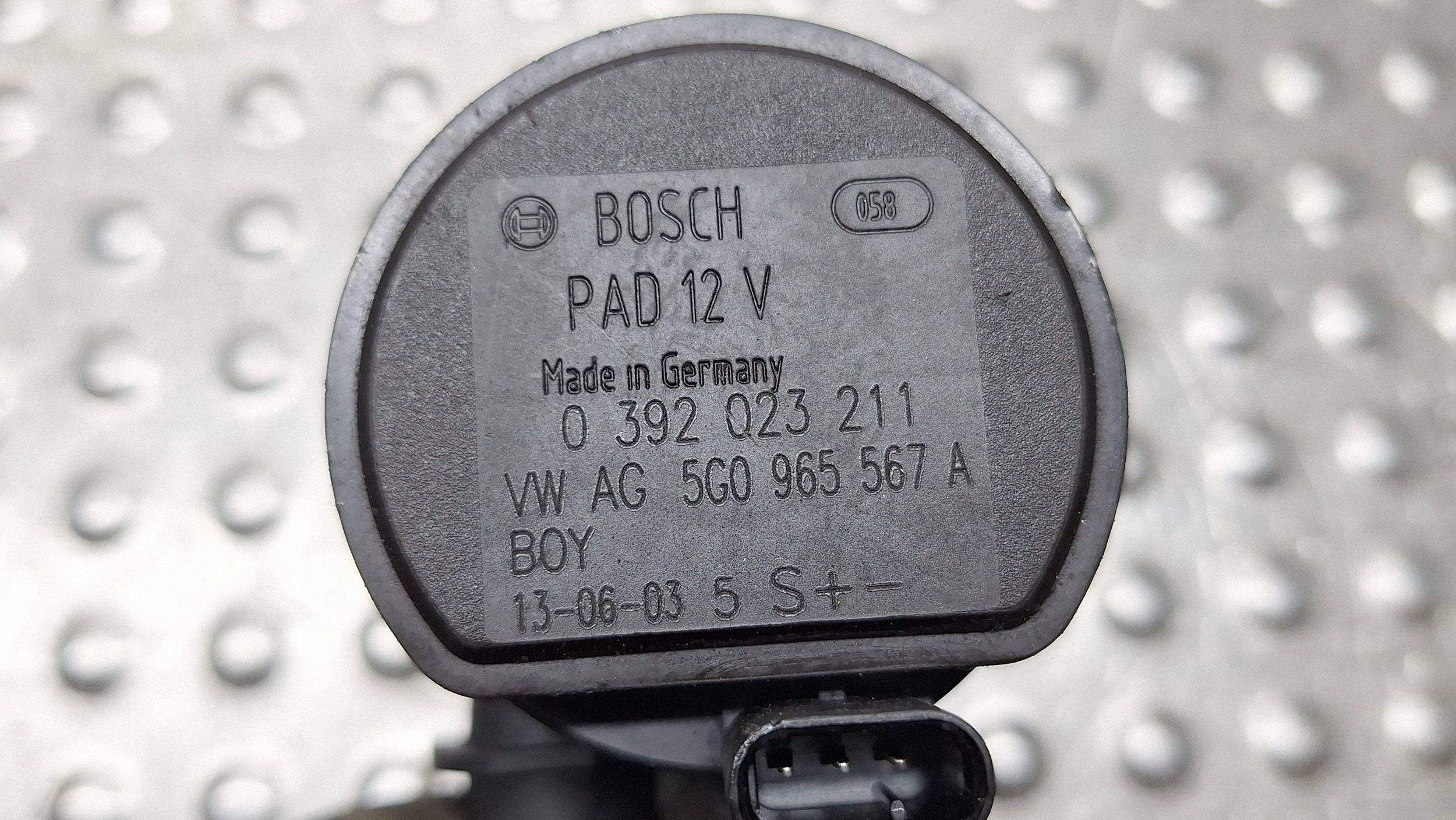 dodatna pumpa vode 5G0965567A AUDI A3 8V GOLF VII OCTAVIA III 2.0 TDI