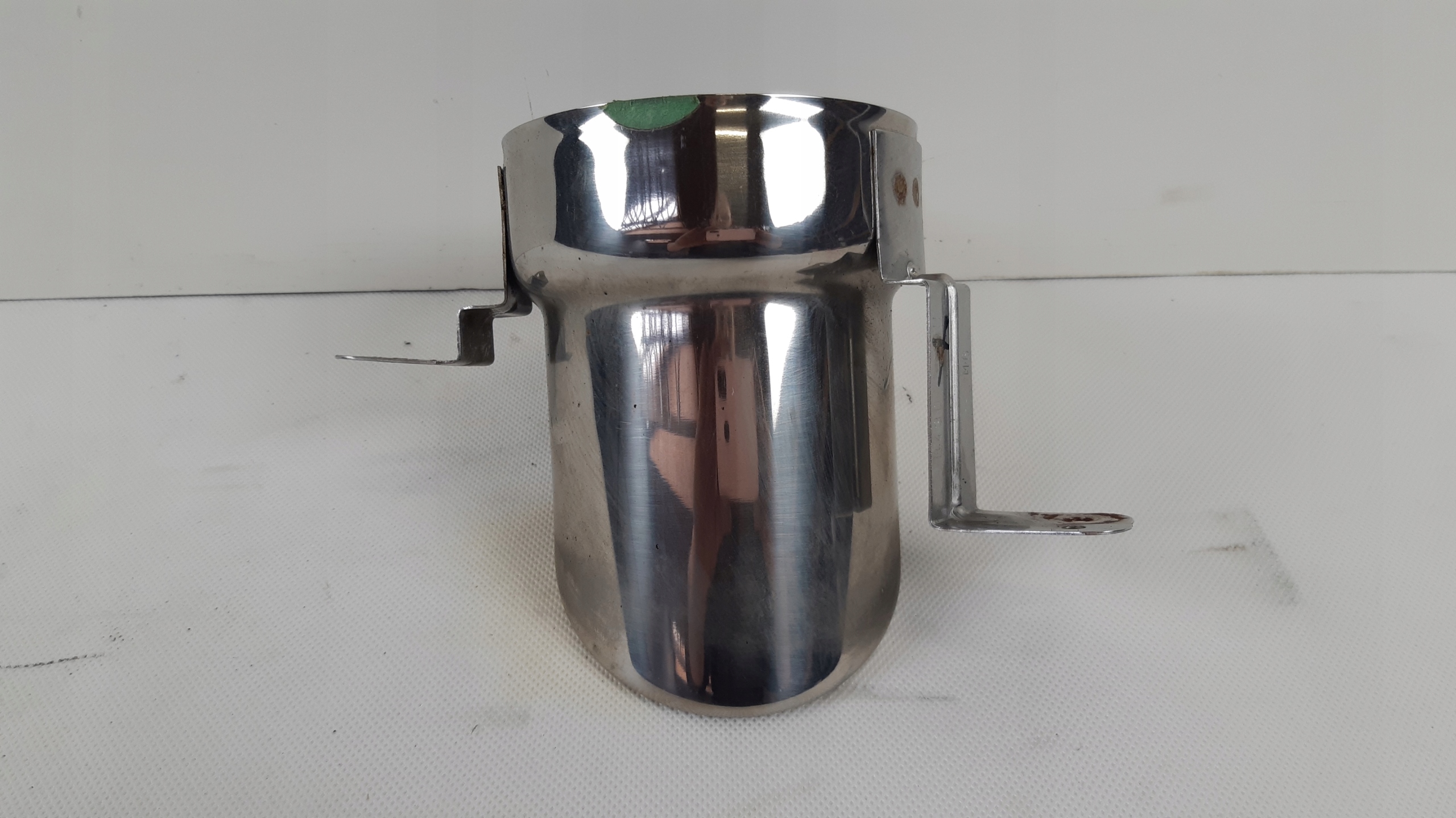 JEEP CHEROKEE KL ГЛУШНИК