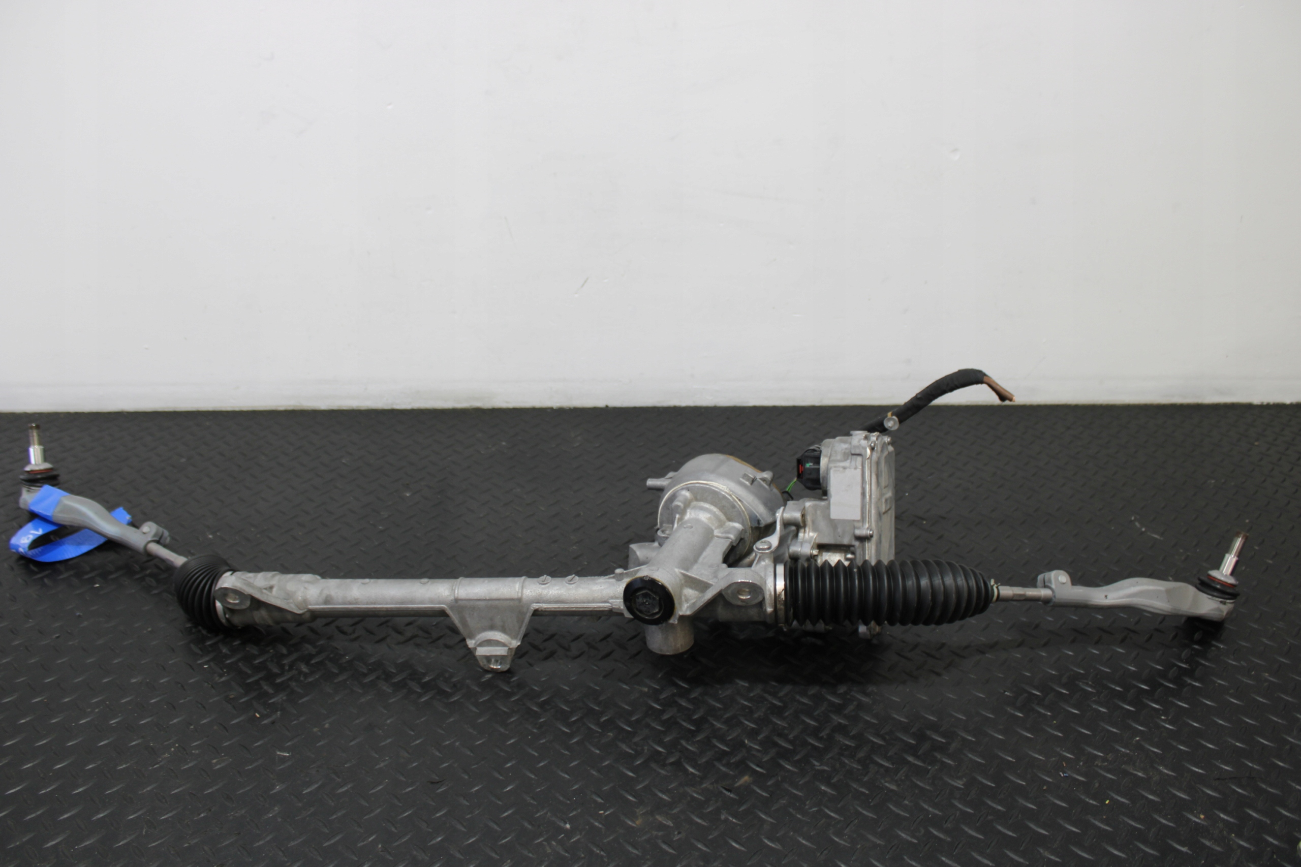 Boîter direction Boîter direction 6884075 BMW 2 F45 ACTIVE TOURER LIFT