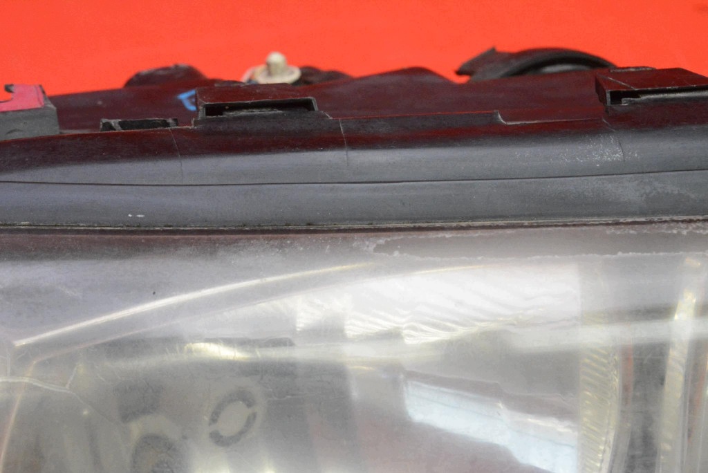 REFLEKTOR right light front EU 30648205 VOLVO S60 1 and LIFT 04-09