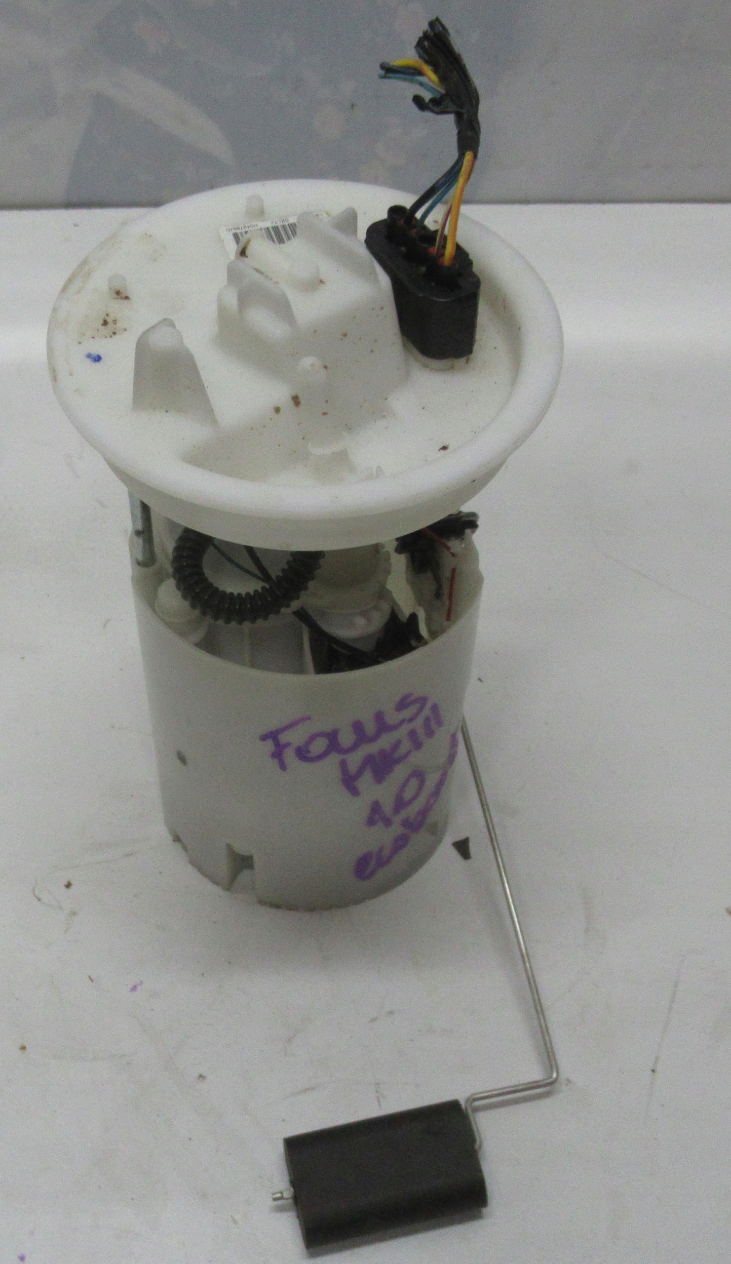 FORD FOCUS MK III feed pump BV61-9H307-JC