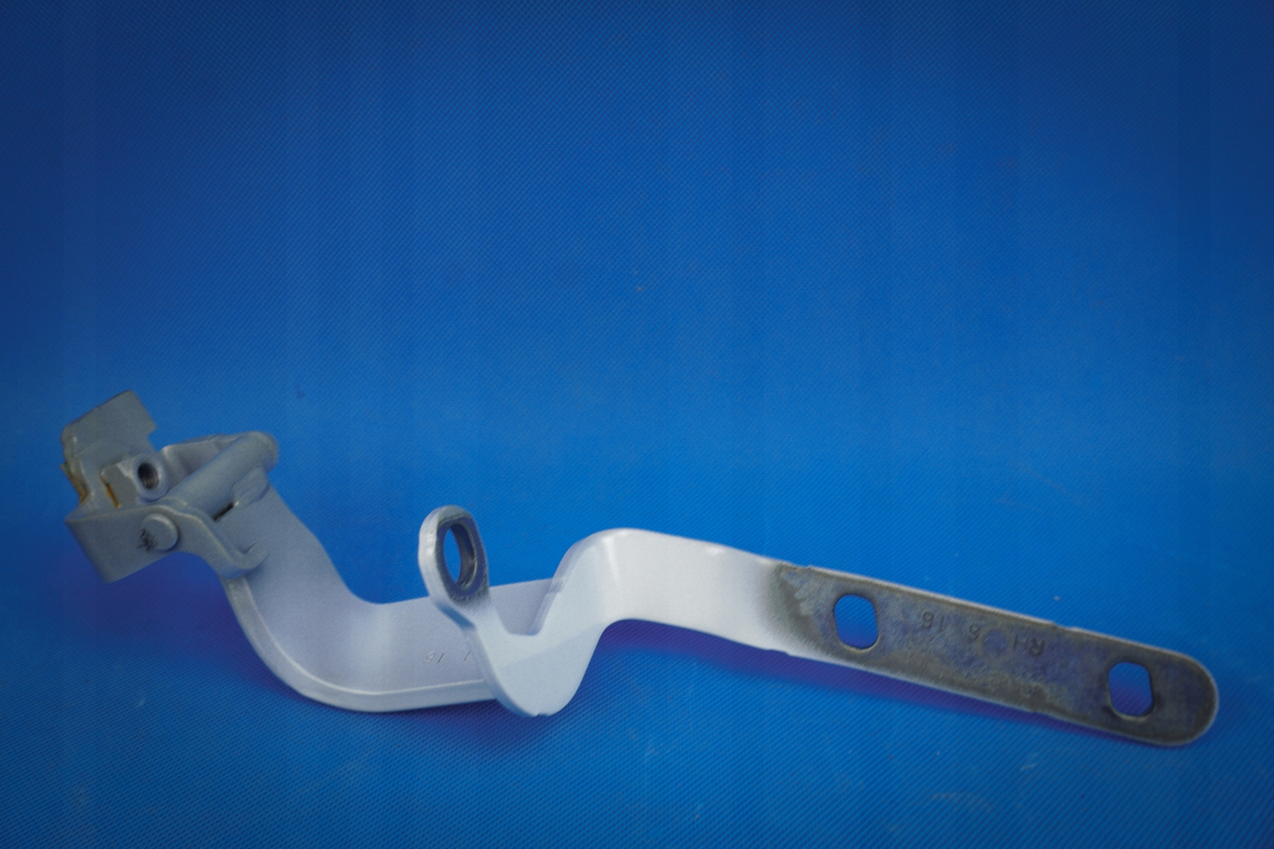 Charnière Arrière du capot Droite Audi A7 S7 RS7 4G8827300