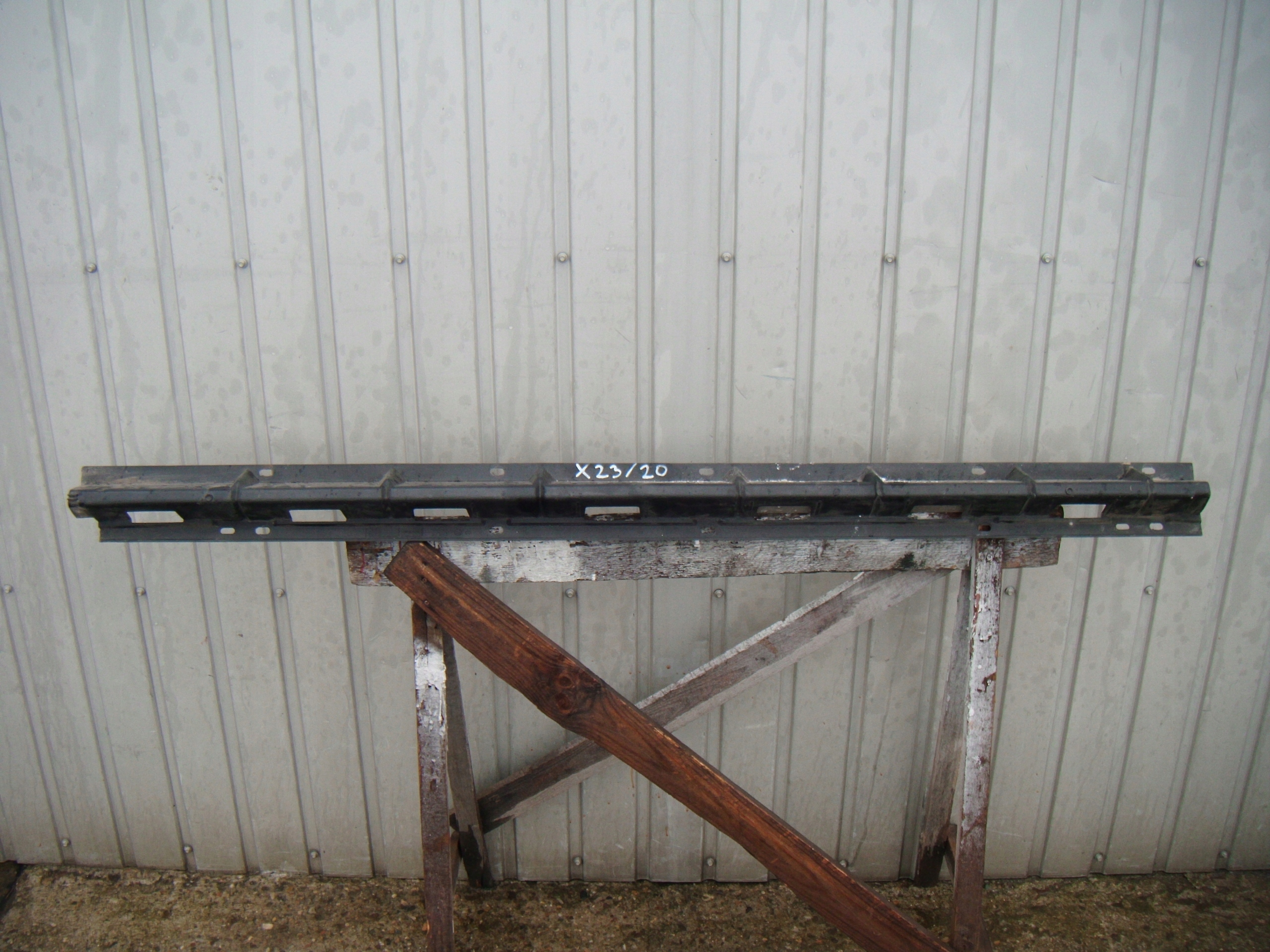 BMW X5 E53 MOCOWANIE PROGU PRAWE 8408710