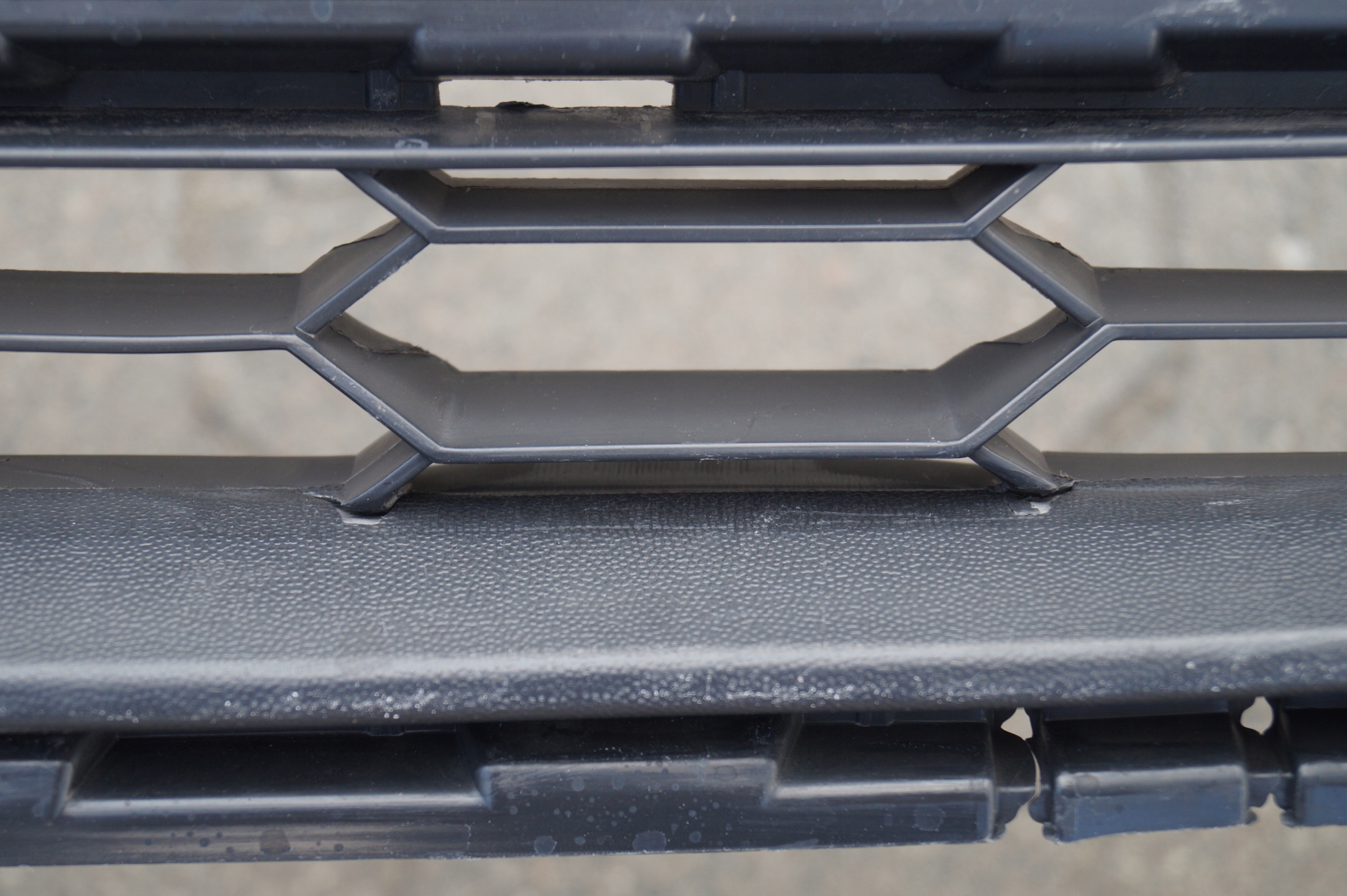 grid central W bumper front VW UP! UP 1S0