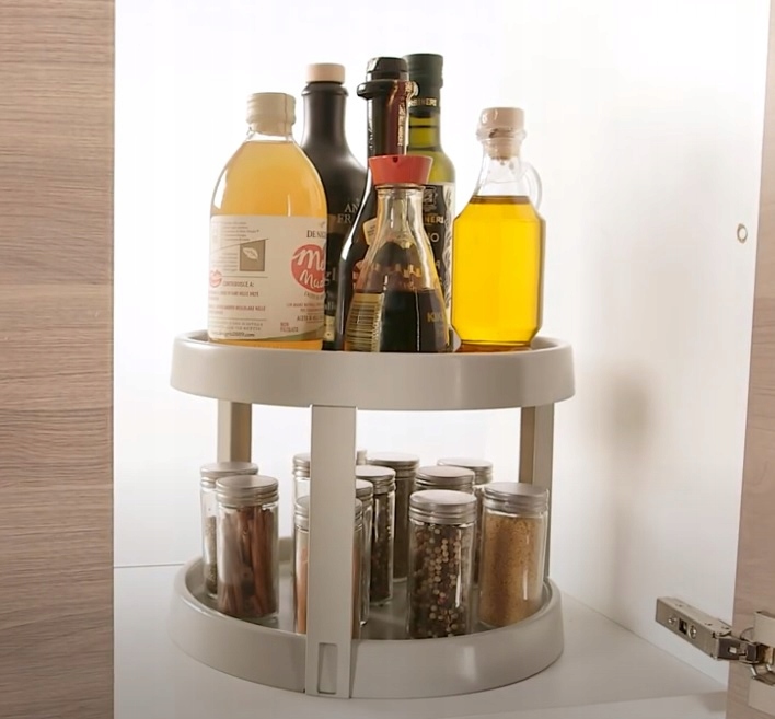 MARKOWA PÓŁKA ORGANIZER STOJAK NA PRZYPRAWY PRZYPRAWNIKI OLIWĘ OCET SWISS Materiał plastik