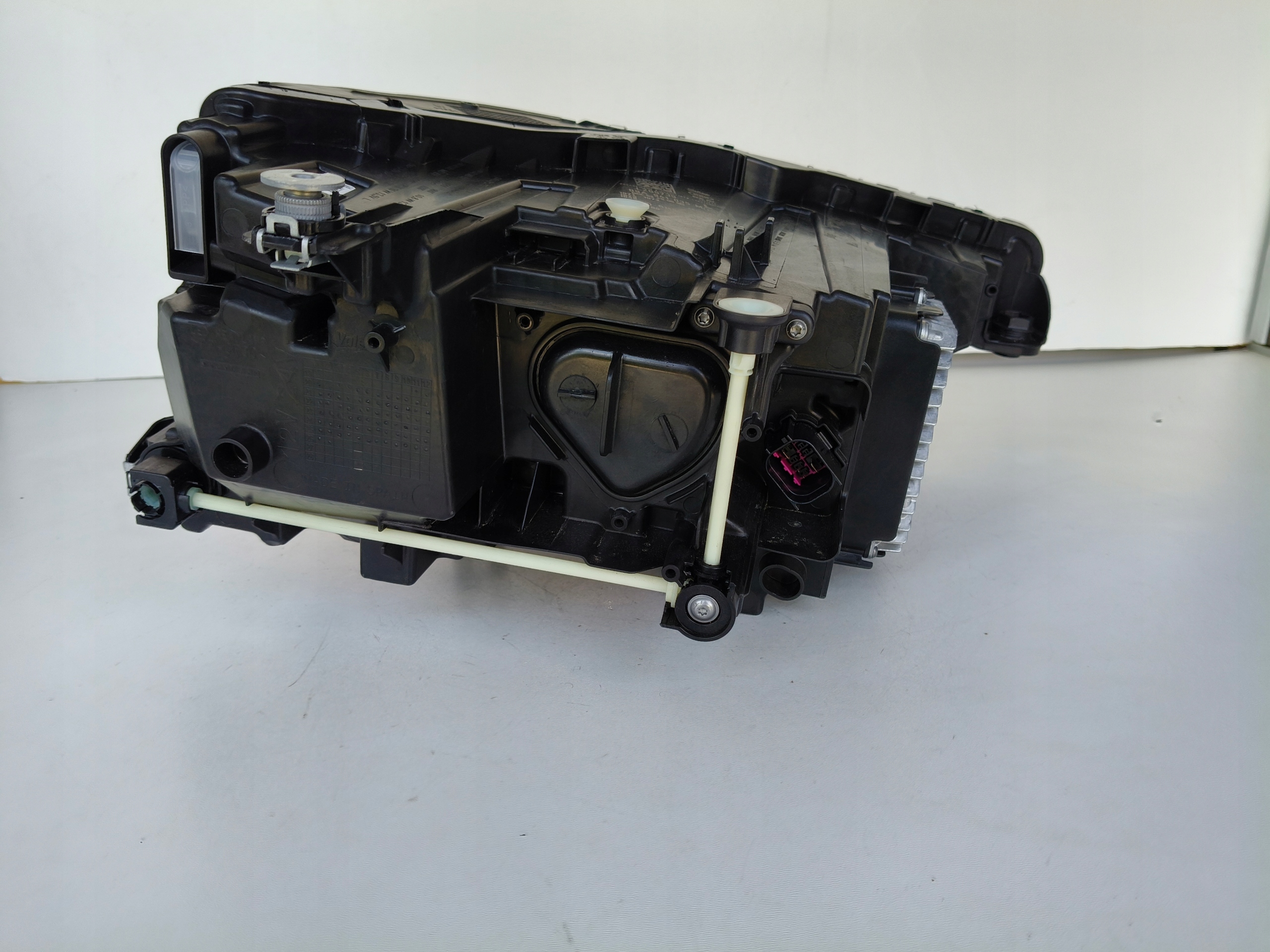 light left REFLEKTOR AUDI Q4 89A FULL LED MATRIX