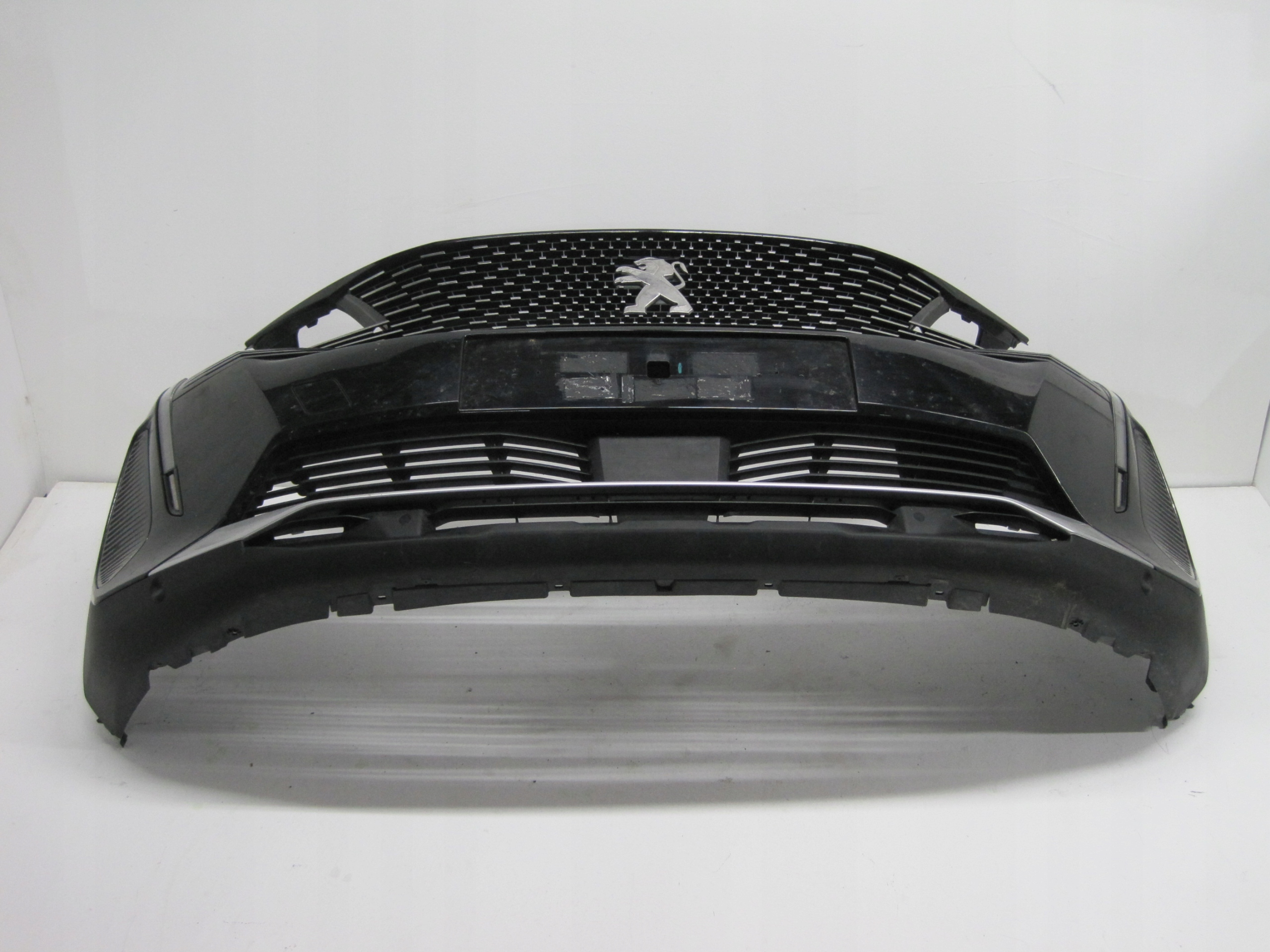bumper front PEUGEOT 3008 GT 6 PDC 23R front