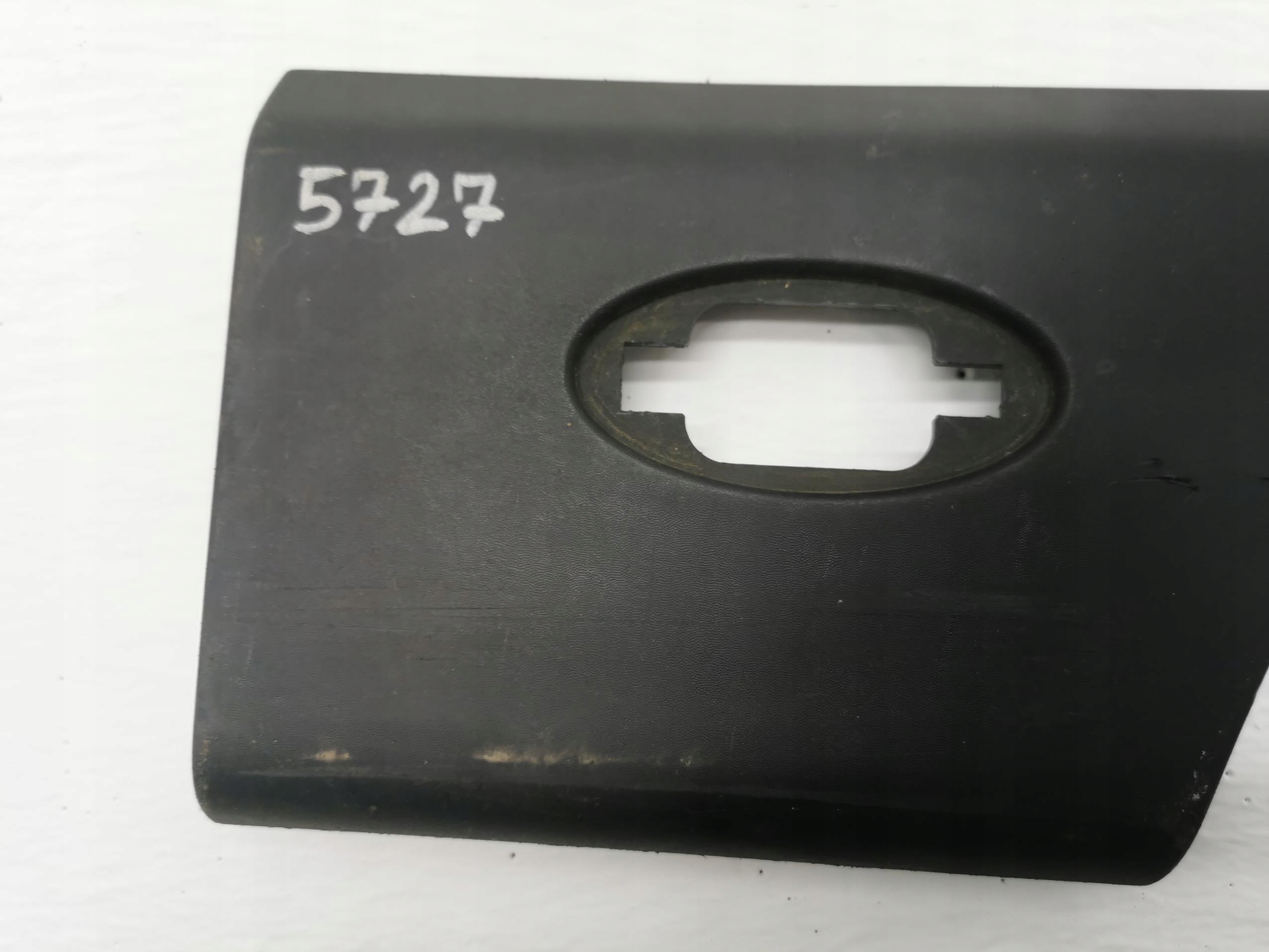 moulding right rear part RENAULT MASTER III 768F30007R