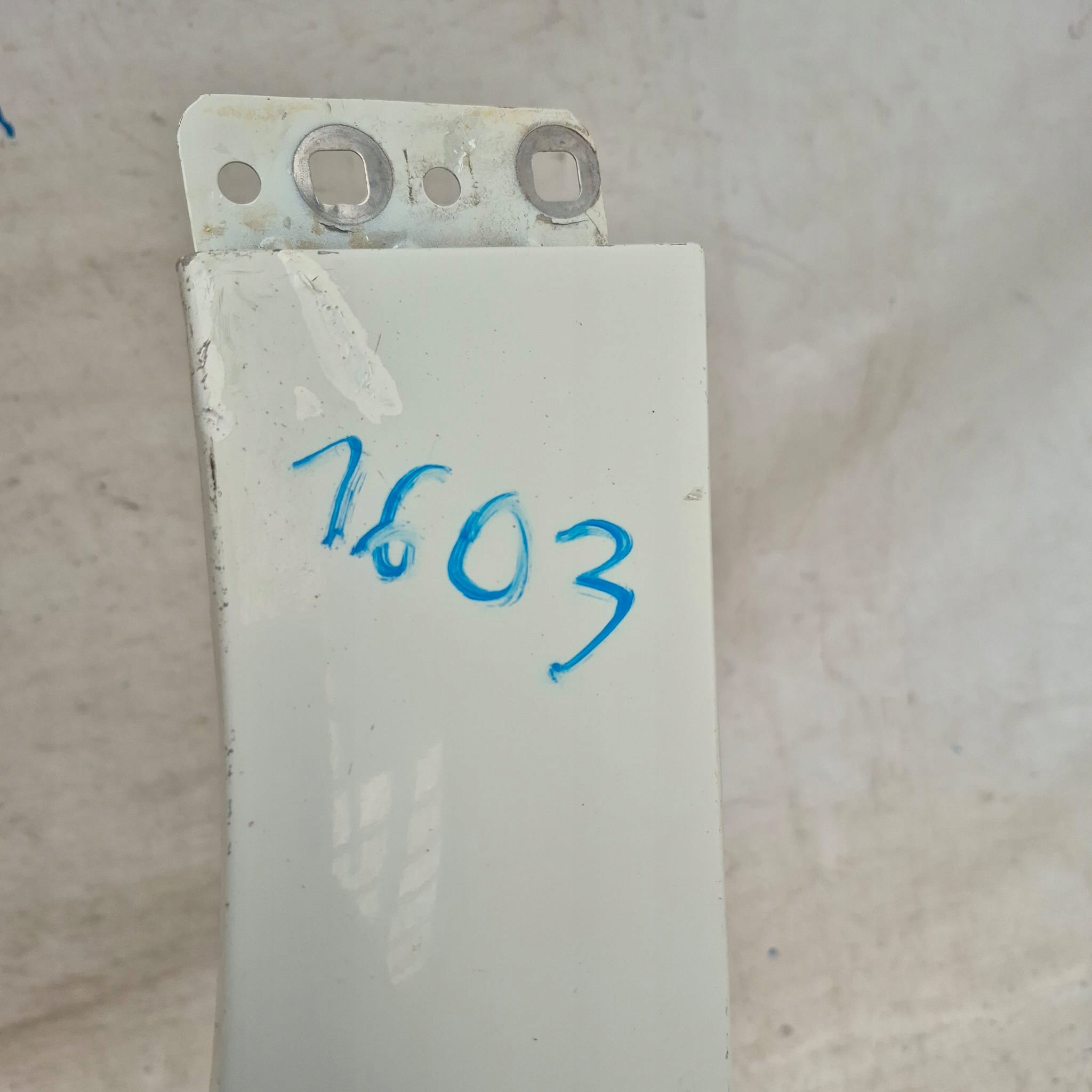 MERCEDES B-KLASA II 2 W246 11-18 fender front front right