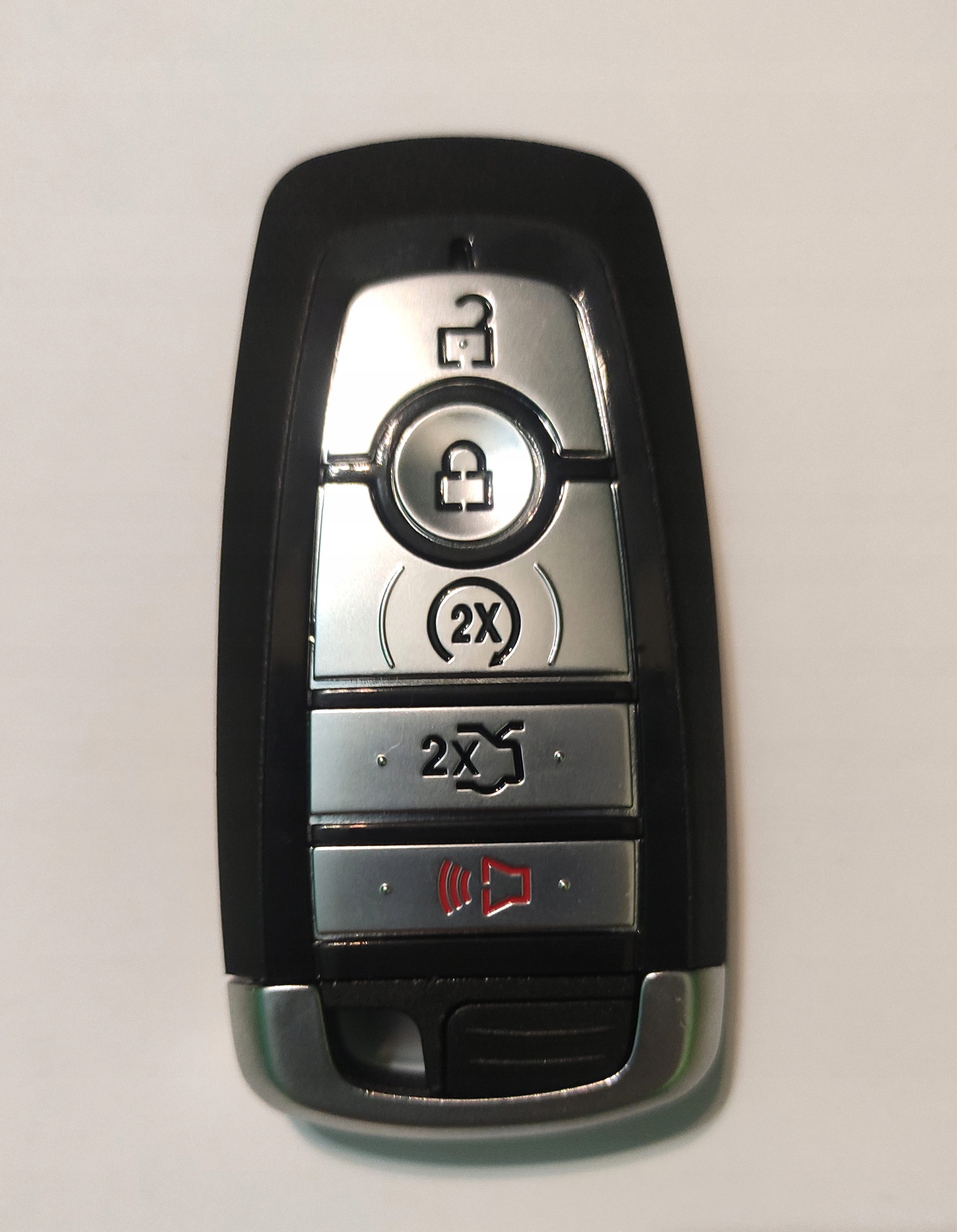 FORD FUSION LIFT MUSTANG EDGE F-150 KLUCZYK PILOT