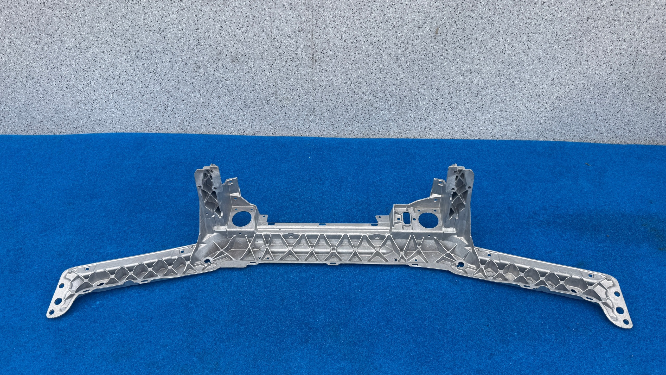 BMW 3 E46 LIFT sider upper pillar wall 7114487 NWBL42