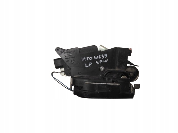 MERCEDES VITO W639 03- ZAMEK LEWY PRZÓD 4PIN A6397201635