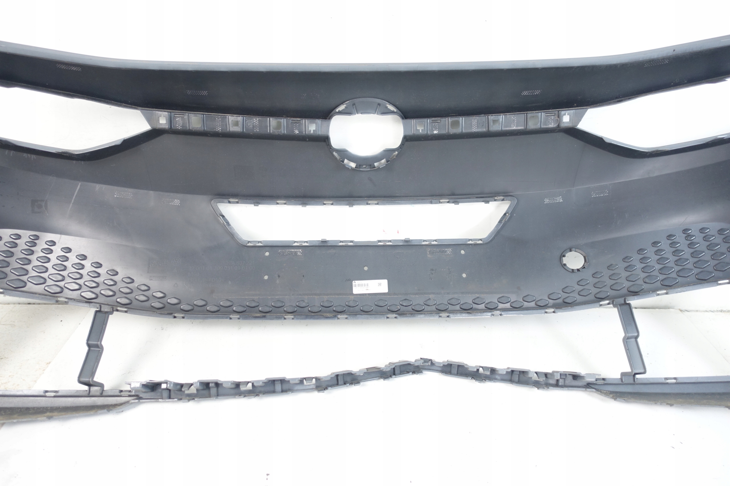 VOLKSWAGEN ID3 ID.3 bumper front front 2019- 10A807221