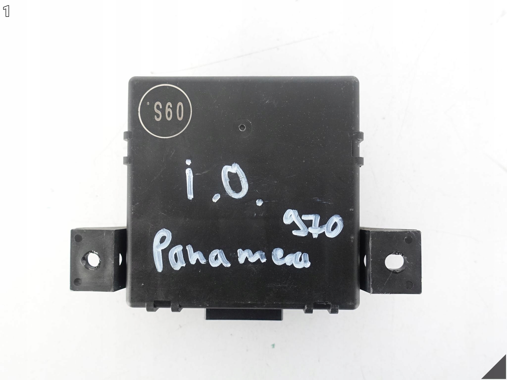PORSCHE PANAMERA 970 09-13 control unit module GATEWAY