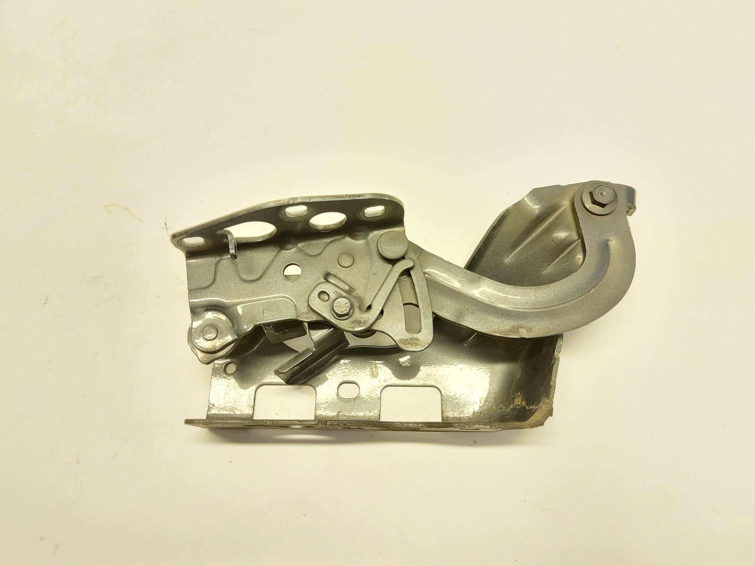 MERCEDES W213 E300de Kombi hinge bonnets front left