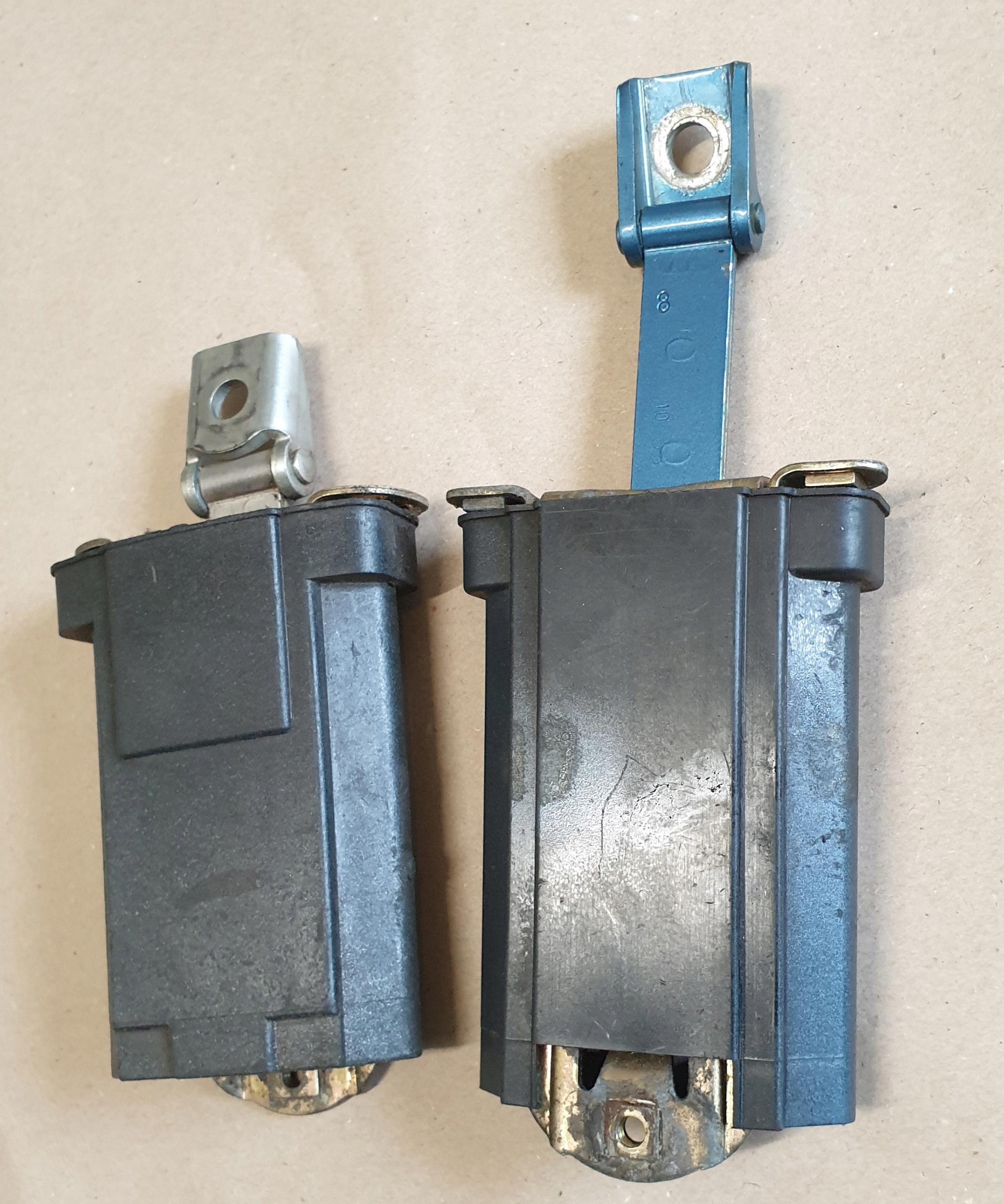 limiter door left right front rear part MERCEDES E W210 OE