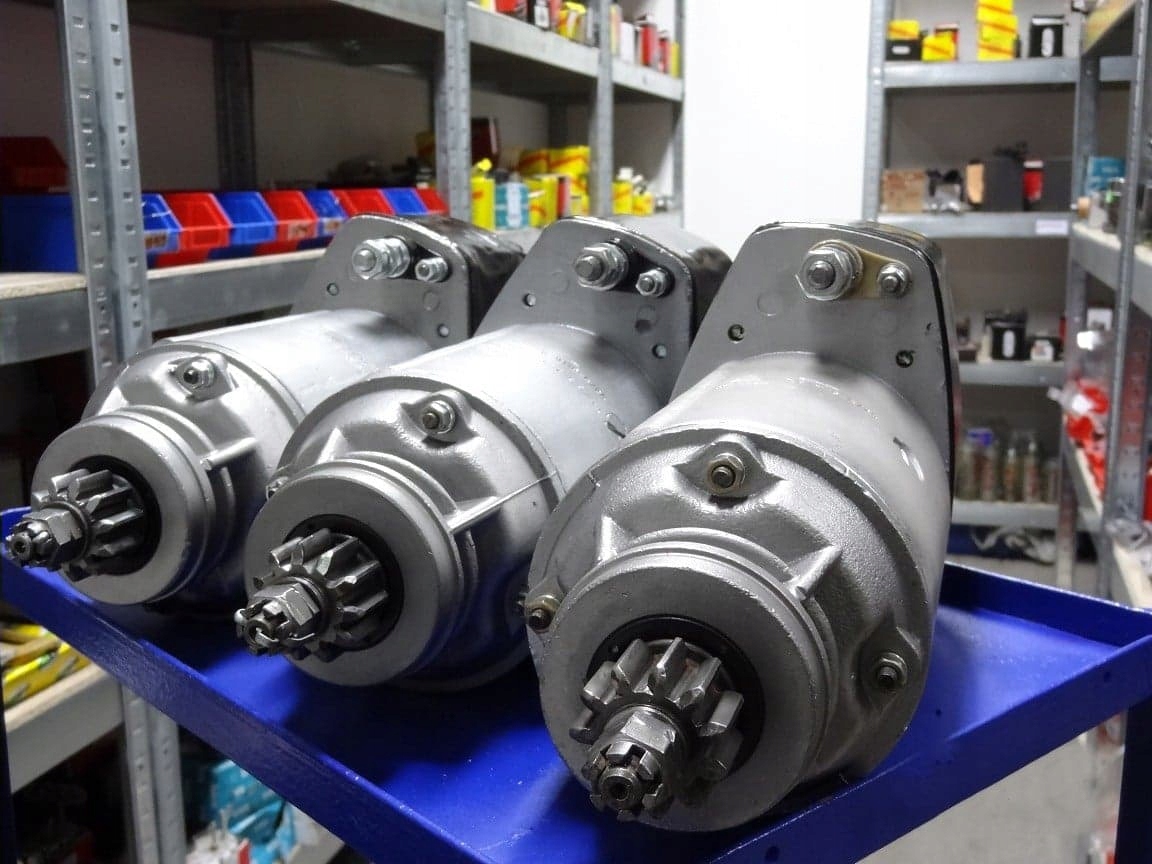 ROZRUSZNIK AGREGAT Tatra Liaz Ifa Barka koparka 8VD 6VD sieczkarnia Deutz Producent części Inny