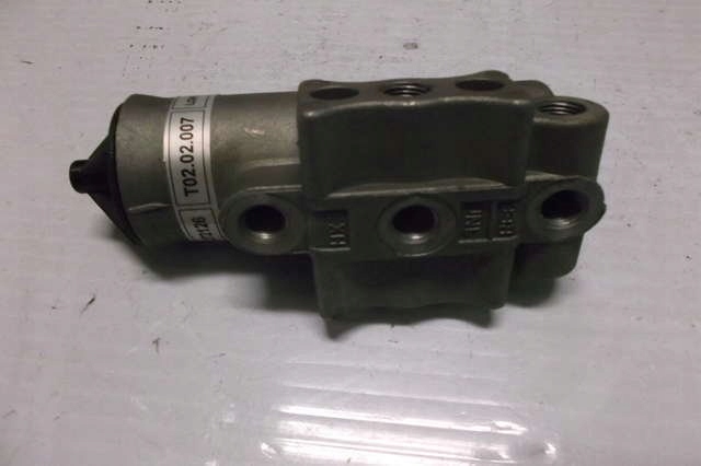 REGULATOR CIŚNIENIA POW.272126 TT02.02.007 Numer katalogowy części TT02.02.007