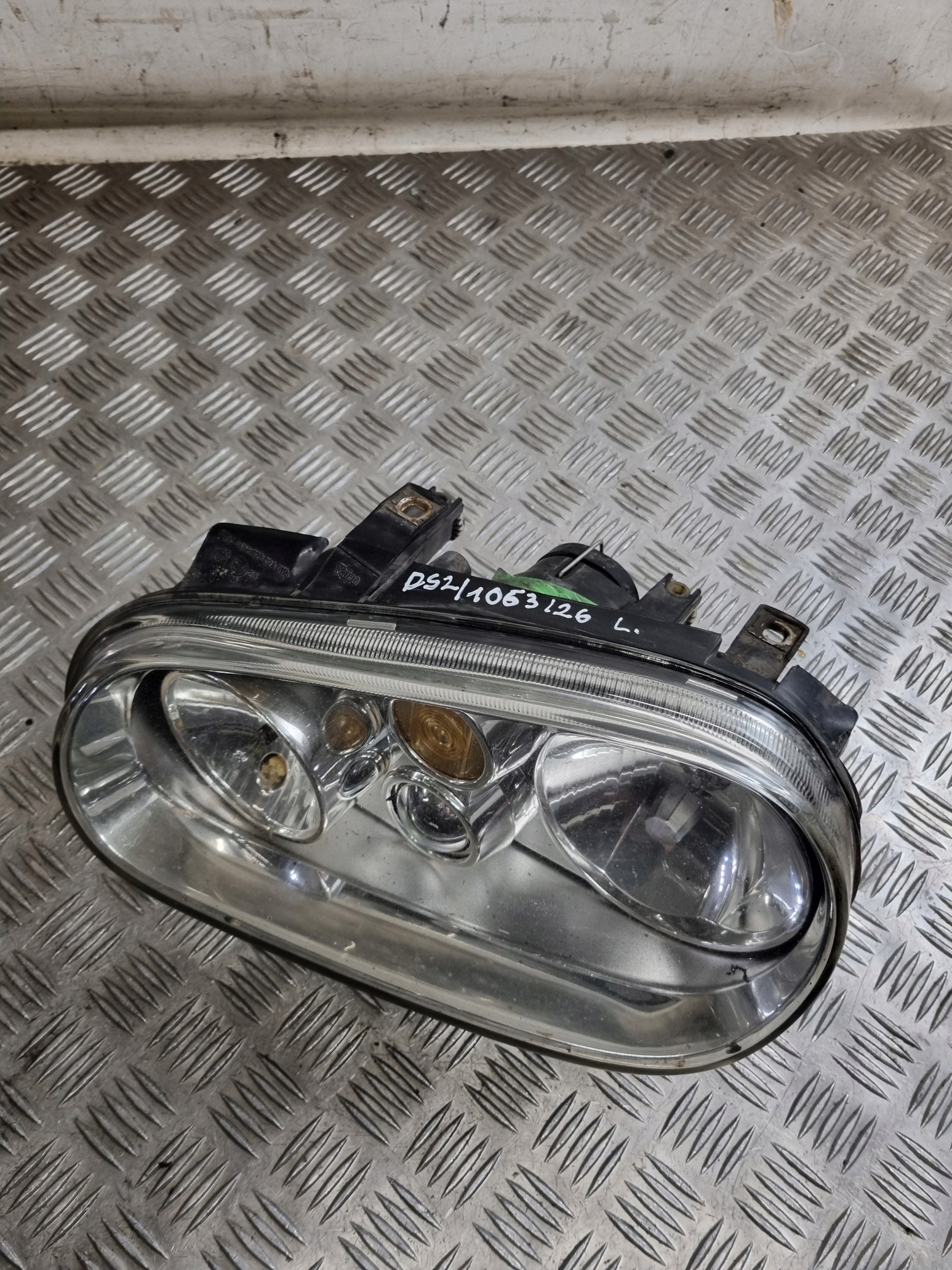 licht vorne links VW GOLF IV