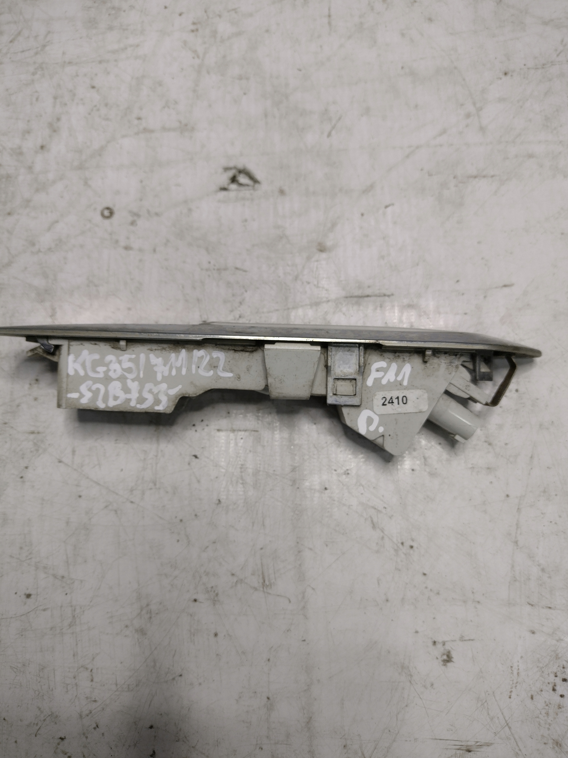 indicator right boczny BMW F11 7154168