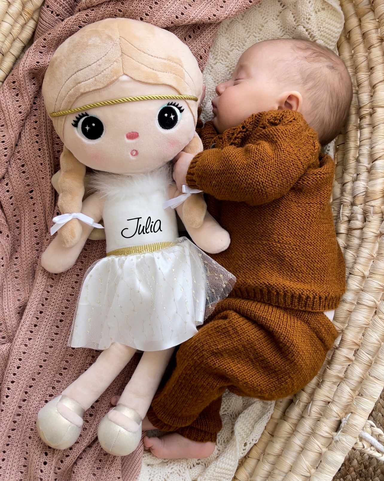 Metoo Lalka Aniołek 50cm z Imieniem Prezent na Chrzest Urodziny dla Dziecka Wiek dziecka 0 +