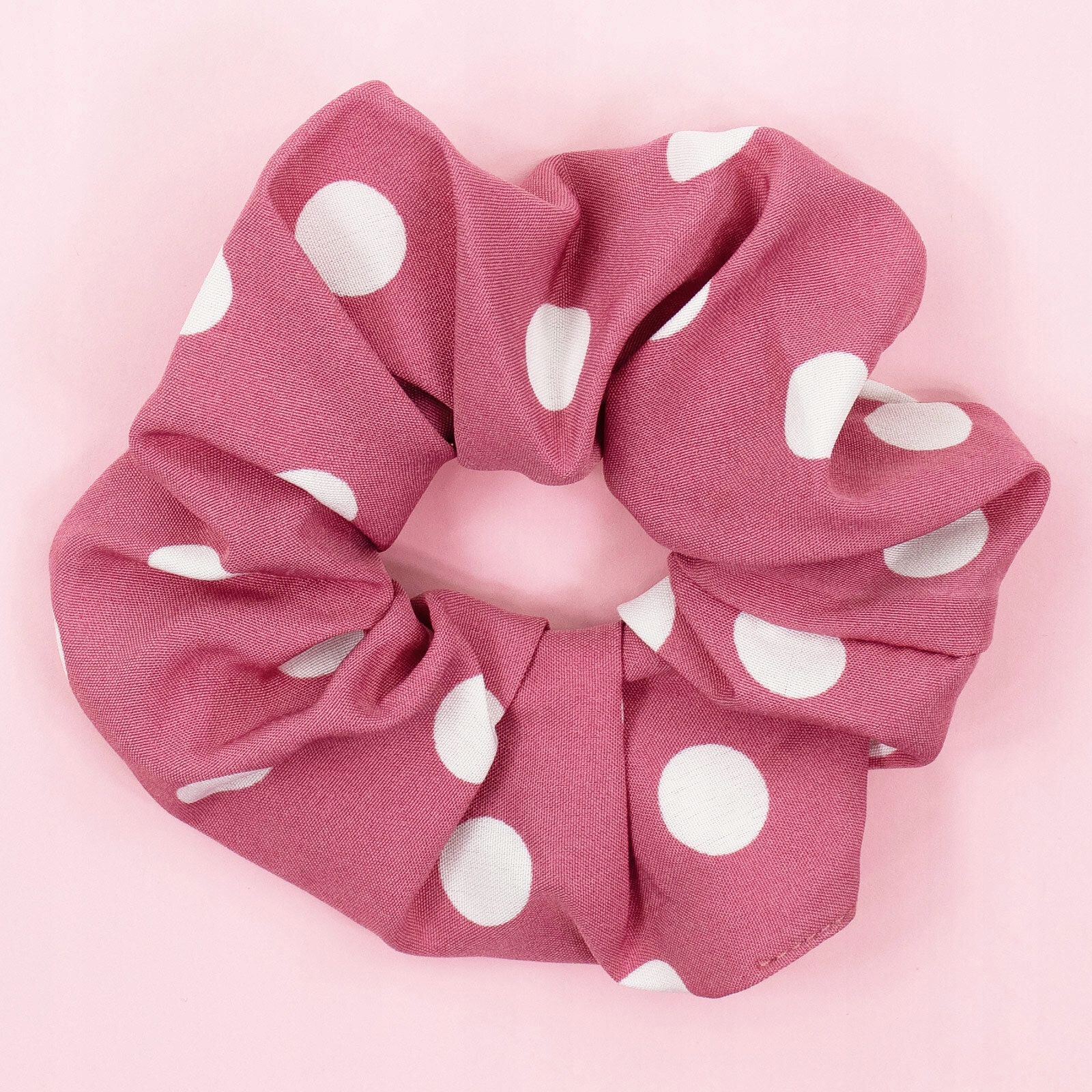 GUMKA do włosów frotka SCRUNCHIES kropki RÓŻOWA Rodzaj pojedyncza gumka