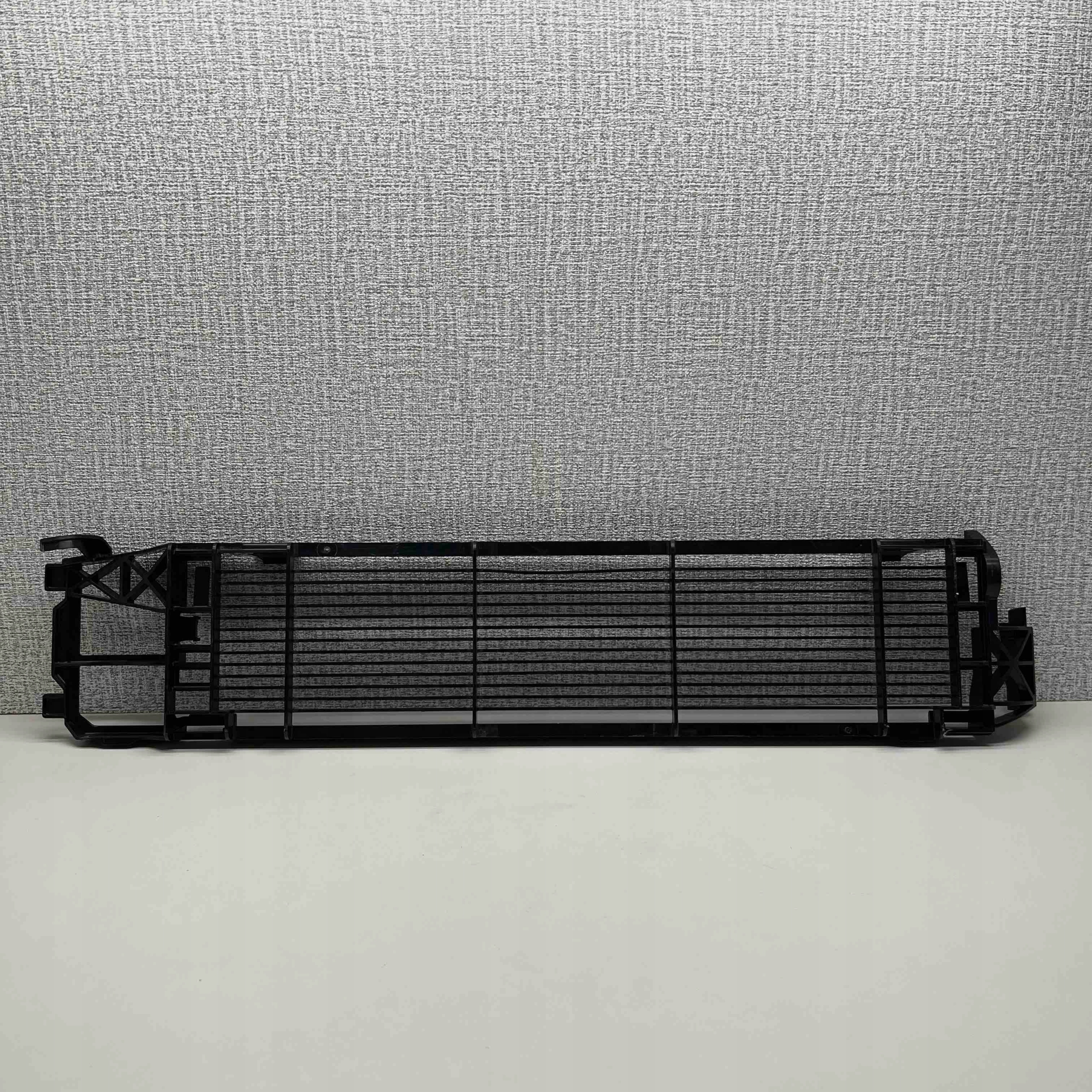 BMW X3 G01 X4 G02 frame grid cover radiator 8472305