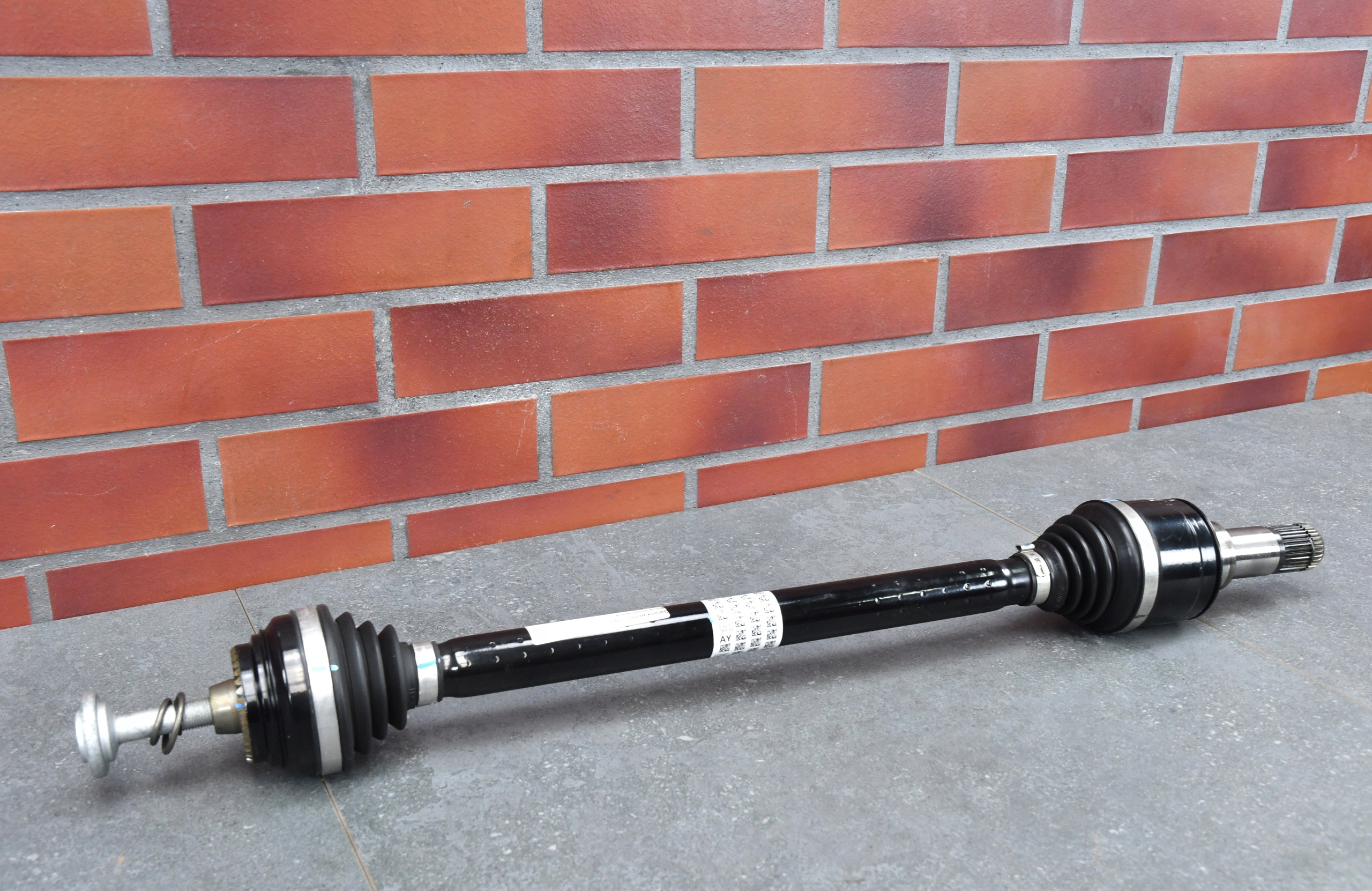 semi-axis left rear part rear BMW 7 G70 5A257B3 7213km