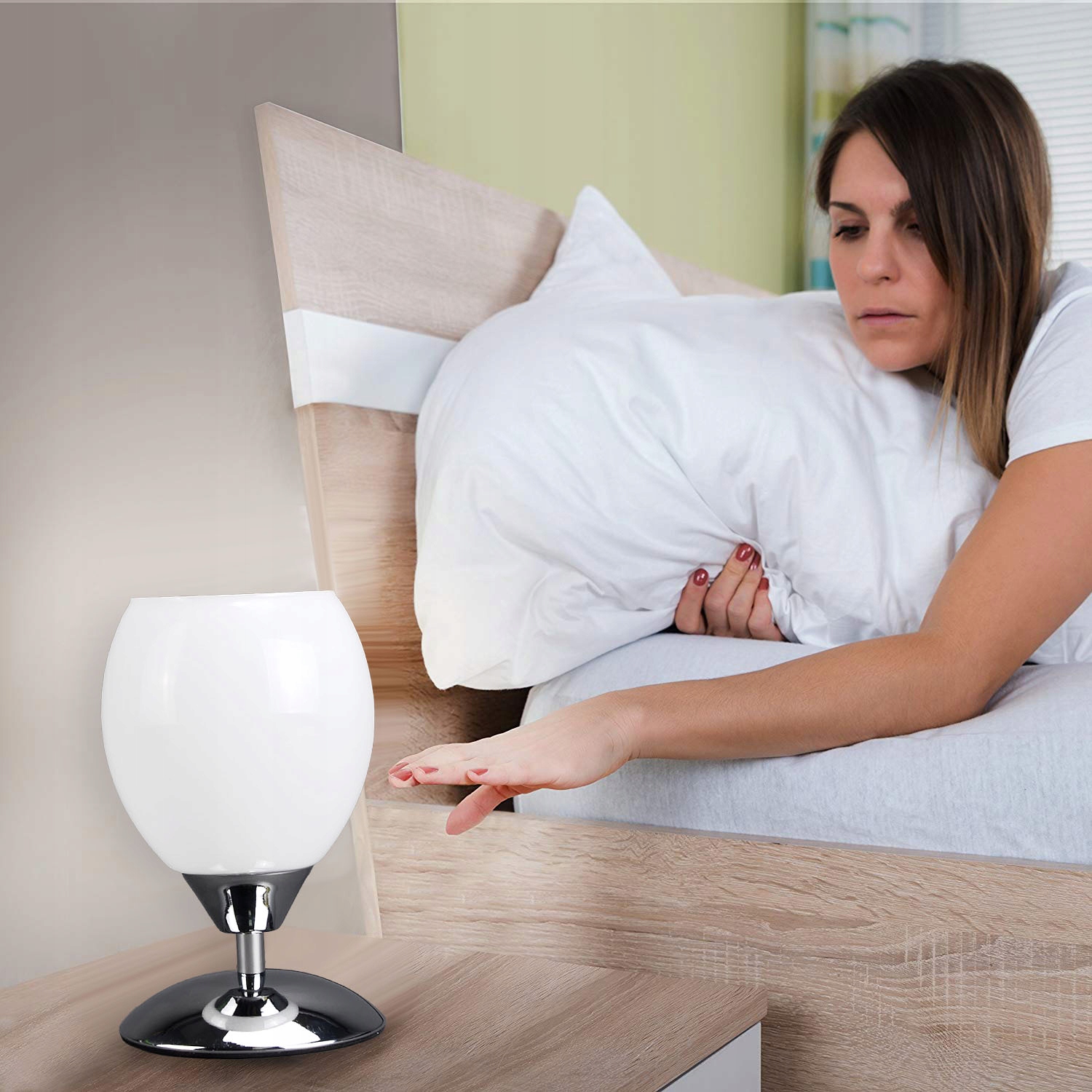 LAMPKA NOCNA - BIAŁE SZKŁO - CHROM - ZAPLANA DOTYKIEM - E27 - SYPIALNIA Marka NS-Lighting