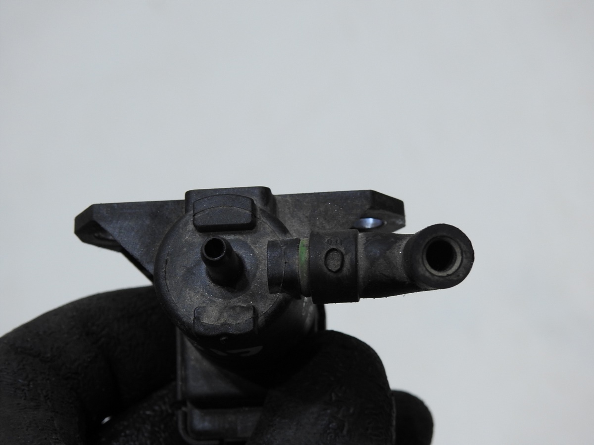 клапан давления mazda 5 II 1.6 d