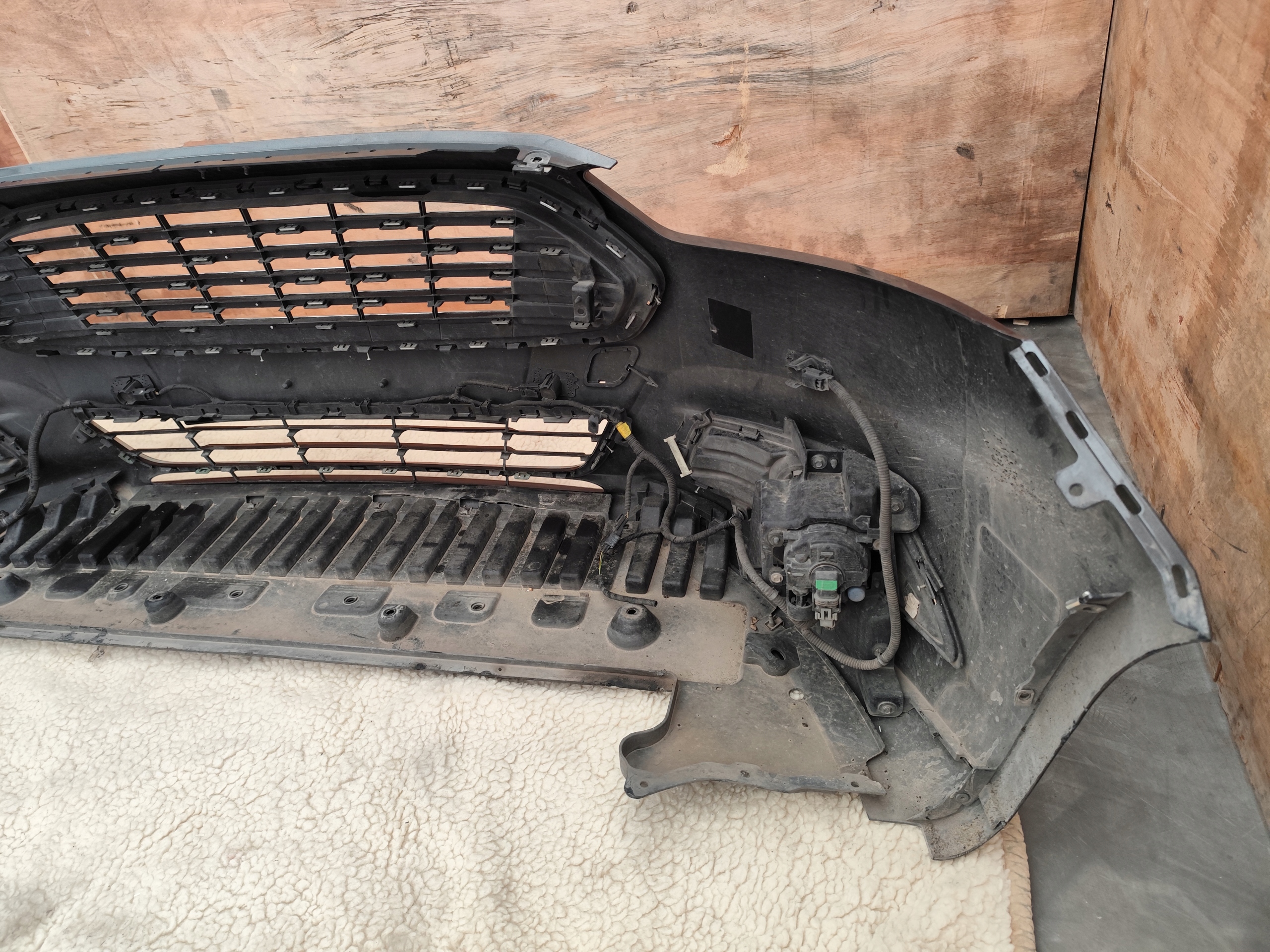 FORD MONDEO MK5 bumper front PDC complete cover DEMONTAZ