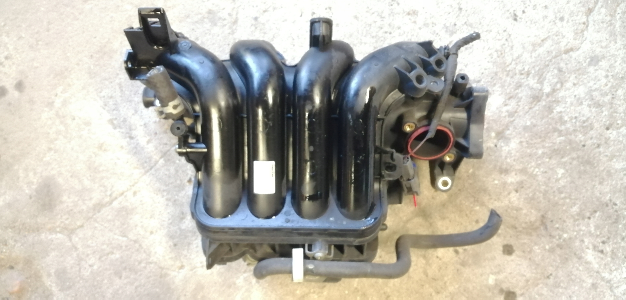 0998000510 - MAZDA 2 07-14 1.3 B КОЛЛЕКТОР ВСАСЫВАНИЯ ZYC3