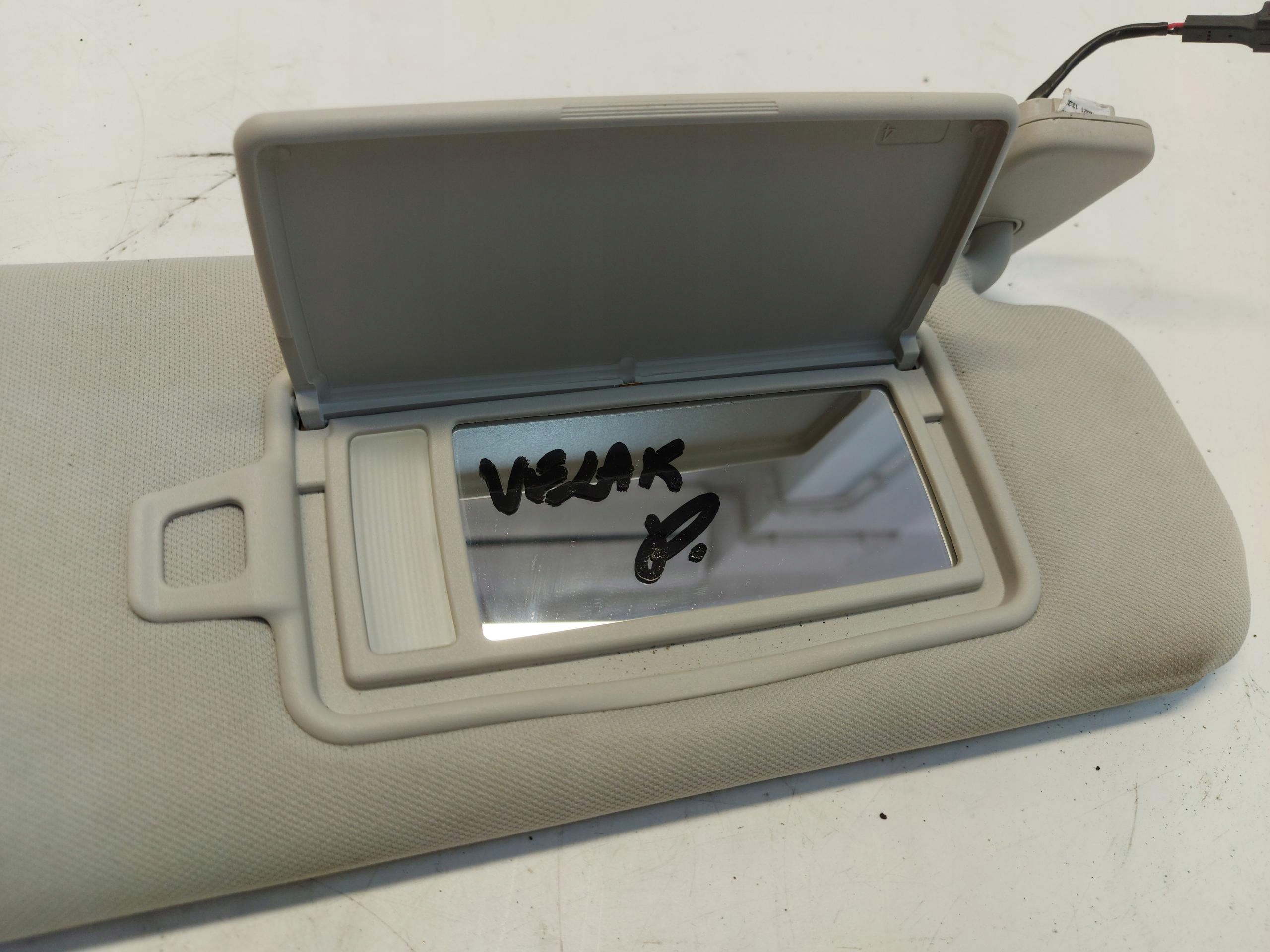 Range Rover VELAR L560 2.0d 2021r cover przeciwsloneczna left visor left