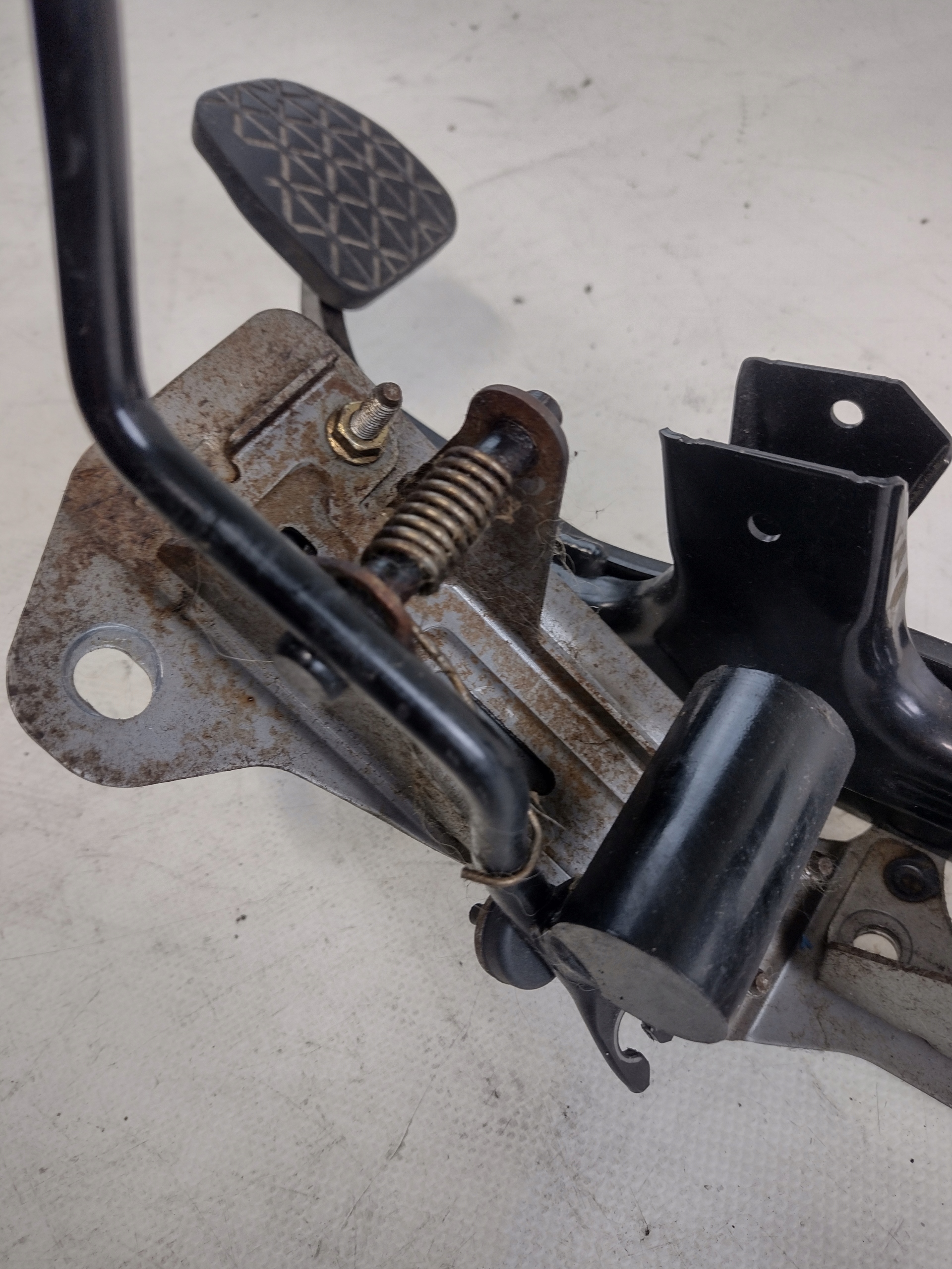 pedale Gas, Bremse Mazda 5 1,8B