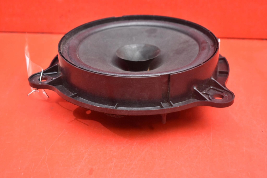 speaker left rear part 281563SG0A RENAULT CAPTUR 1 and 13-17