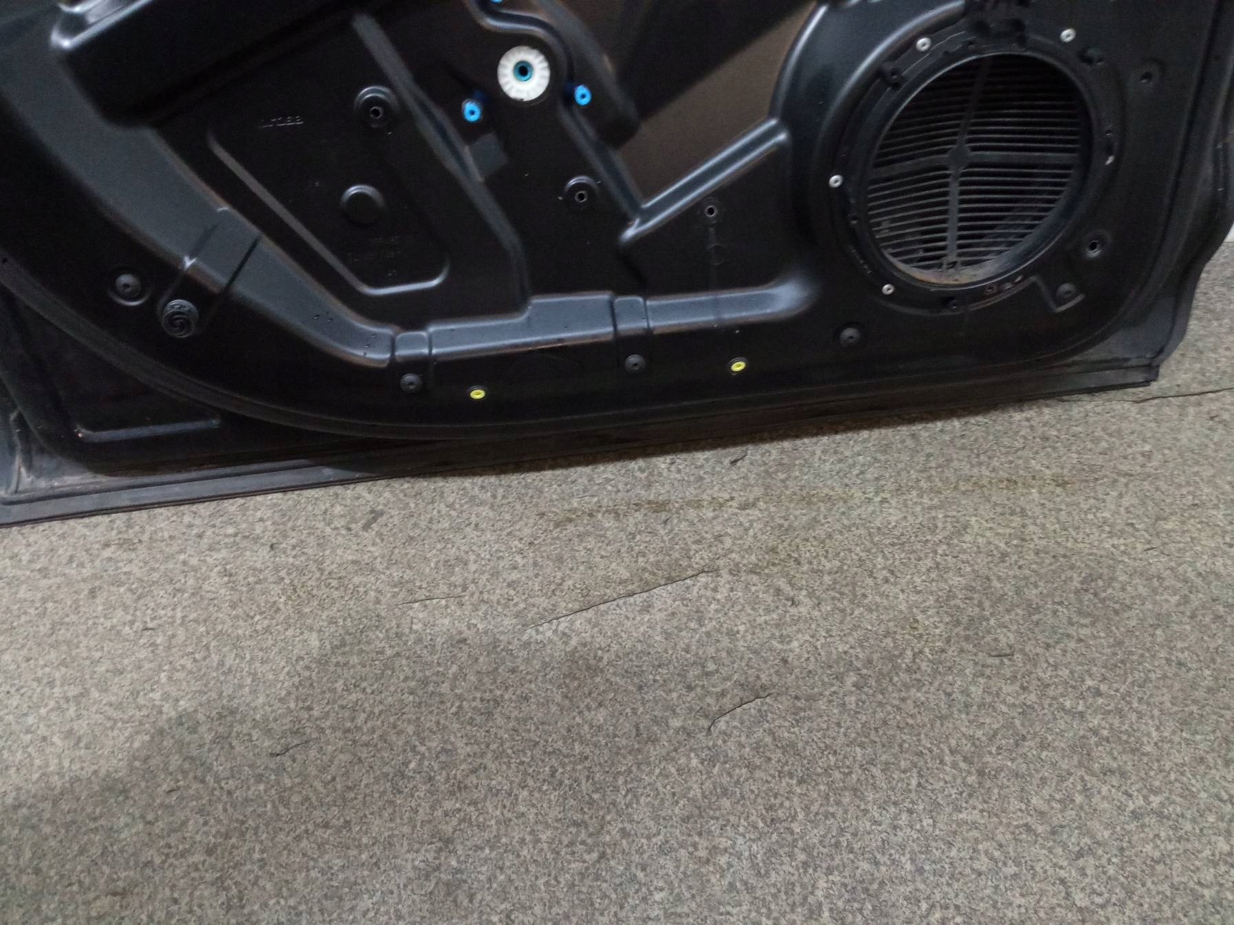 door left front L041 Porsche Cayenne and (2002 – 2010)