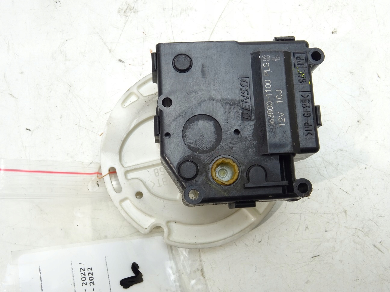 ДВИГАТЕЛЬ ОБОГРЕВАТЕЛЯ LAND CRUISER 200 063800-1100