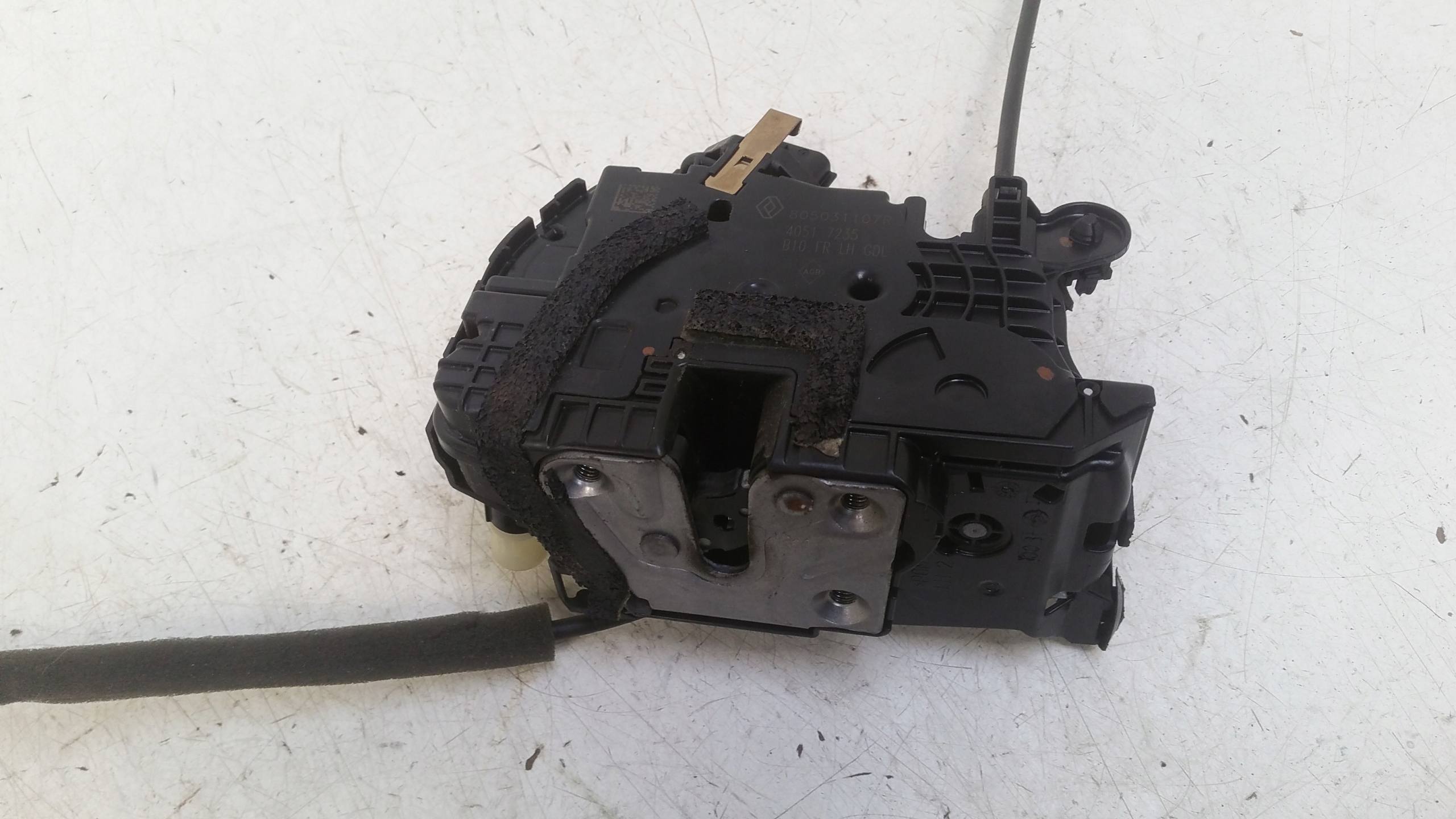 lock left front 805031107 Renault Zoe