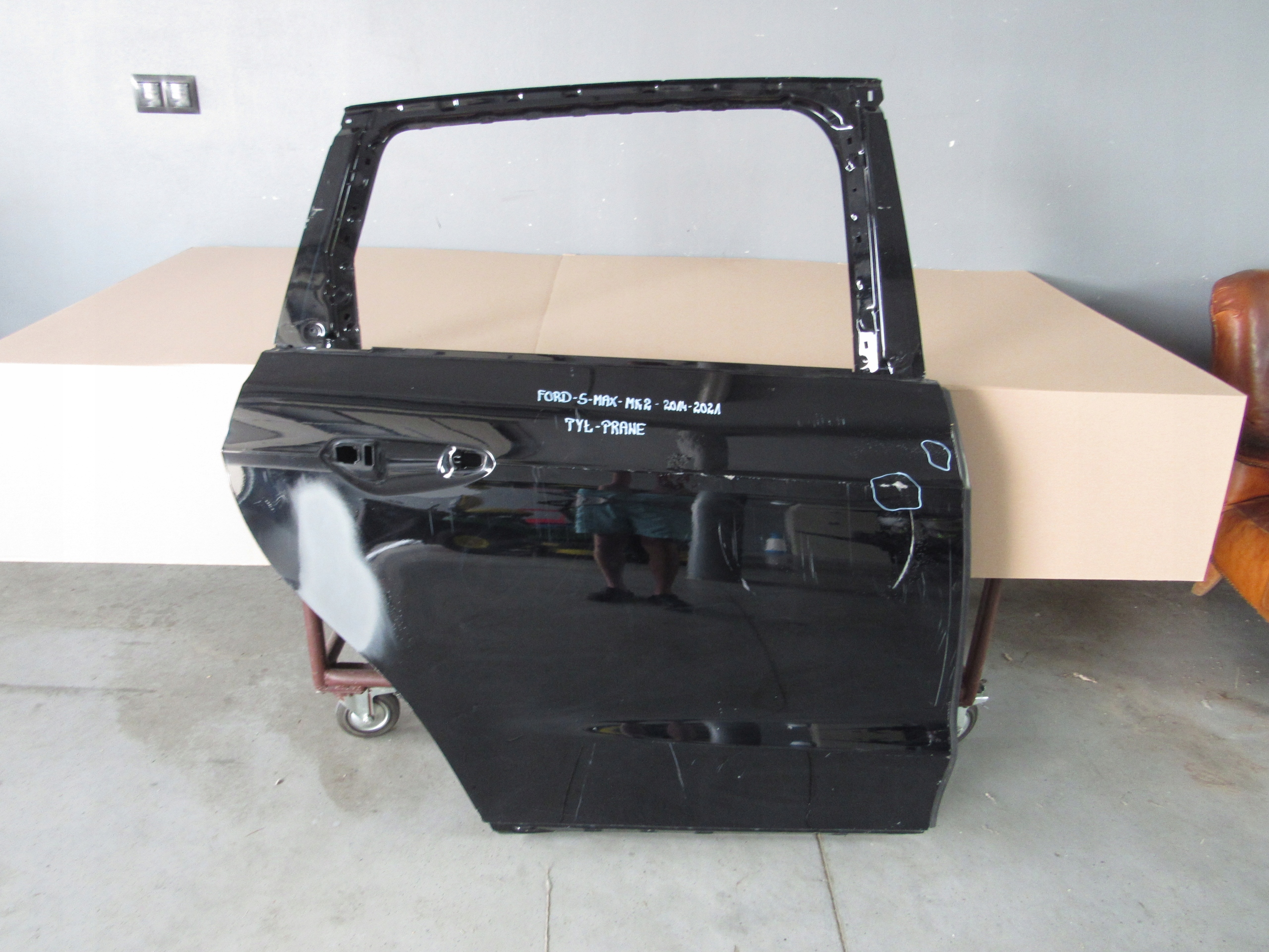 FORD S-MAX MK2 2014-2021R DRZWI PRAWE TYŁ Typ samochodu Samochody osobowe