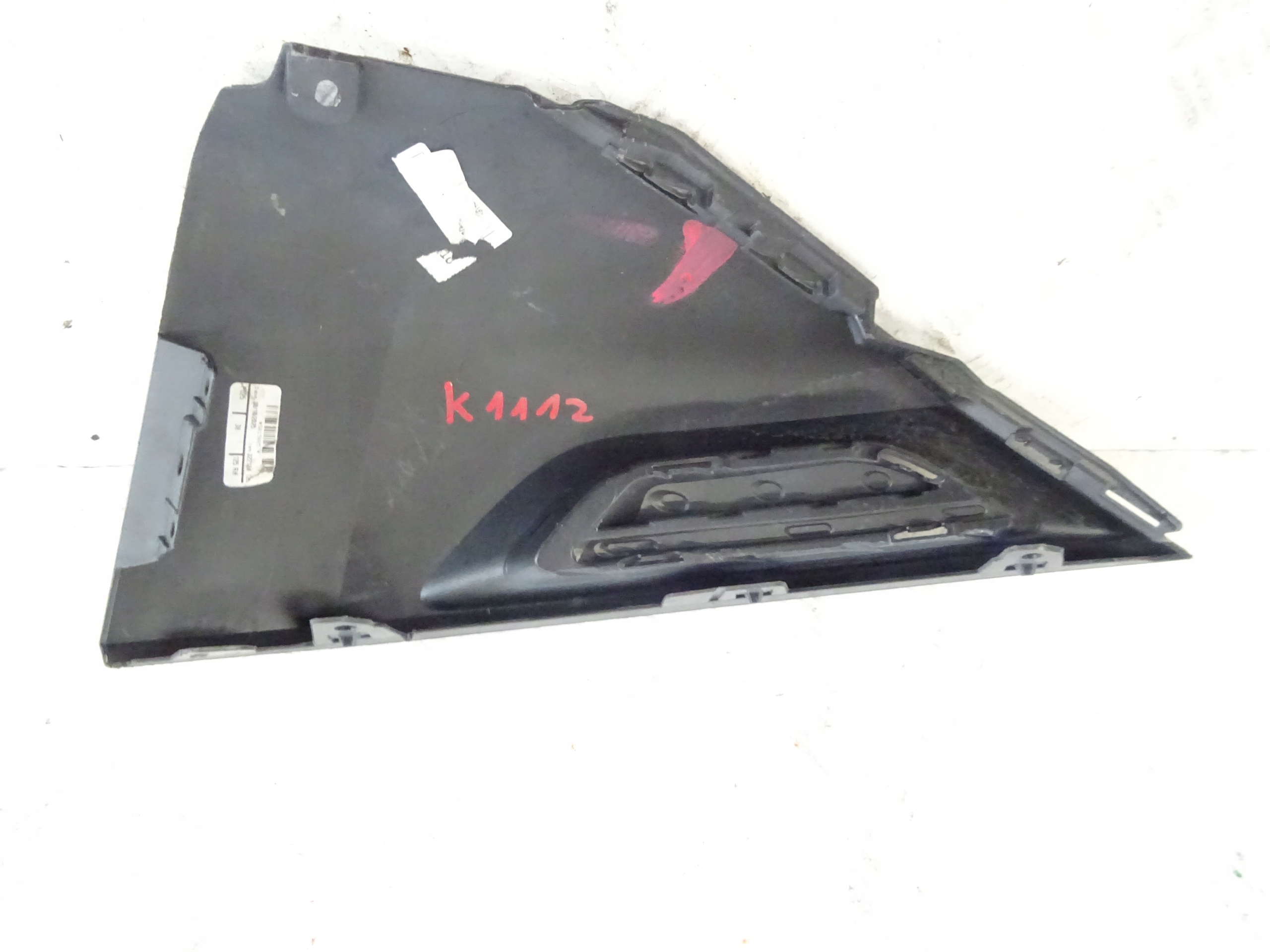 Ecke der Stoßstange links heck SEAT ATECA LIFT 575807514