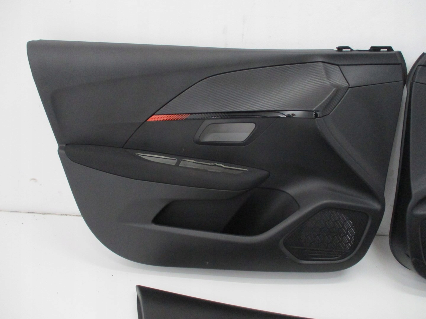 upholstery door Peugeot 208 II 20R front