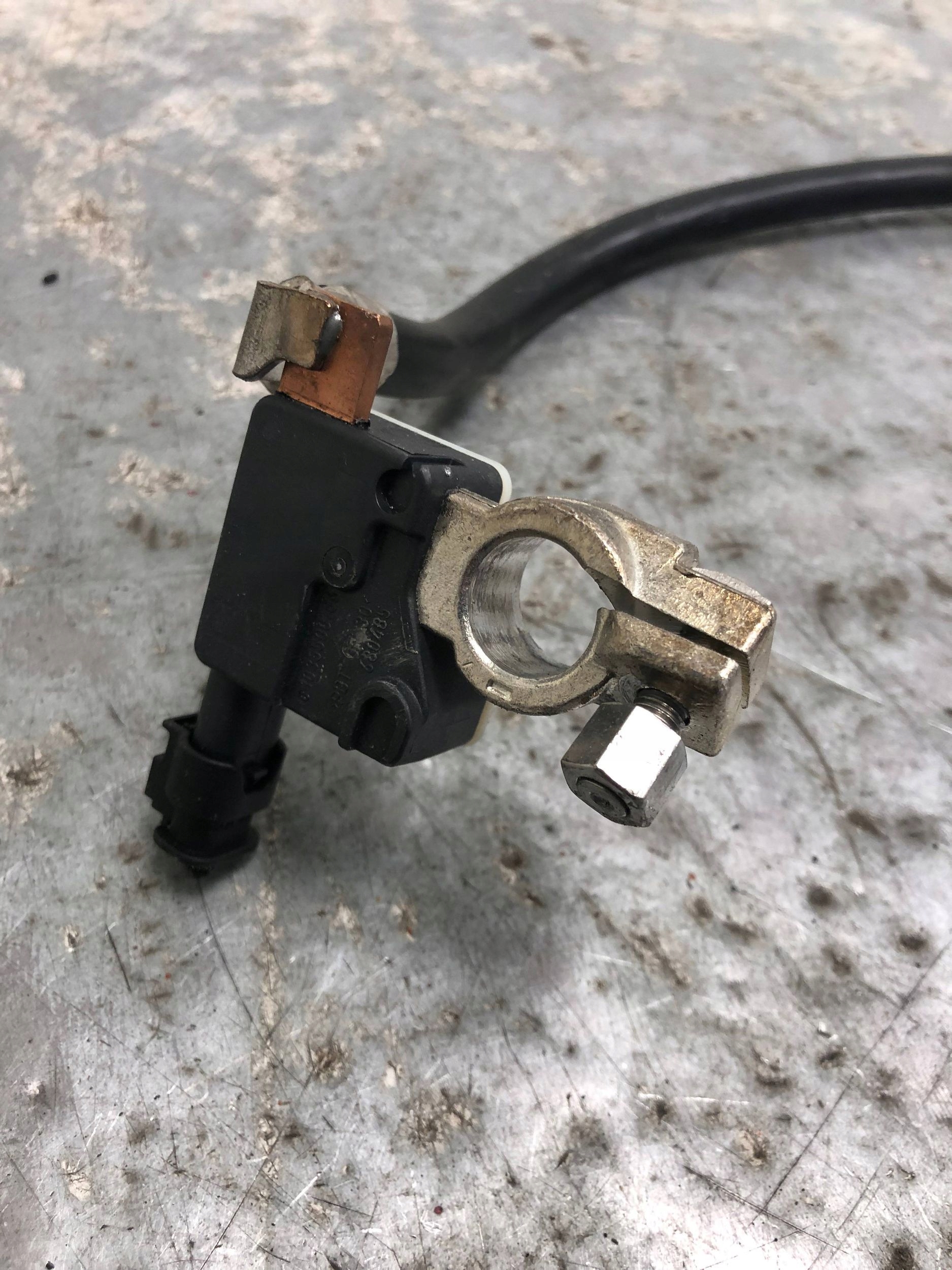 Batteriemanagement Sensor AUDI A4 B8 8K0915181E