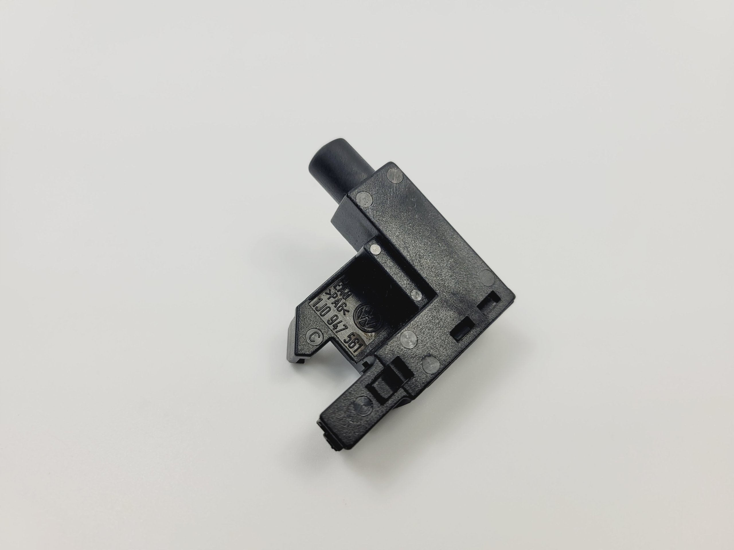 CZUJNIK HAMULCA RĘCZNEGO VW PHAETON LIFT 1J0947561